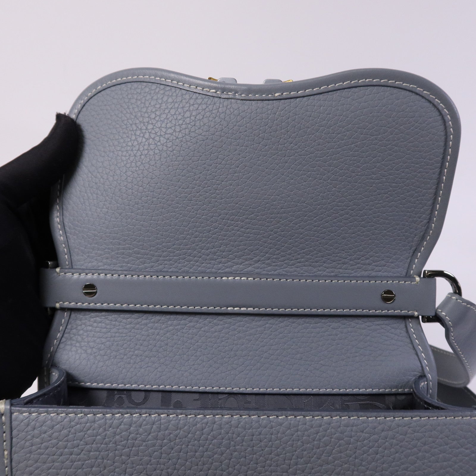 Dior 牛皮皮革Mini Gallop銀扣肩背袋