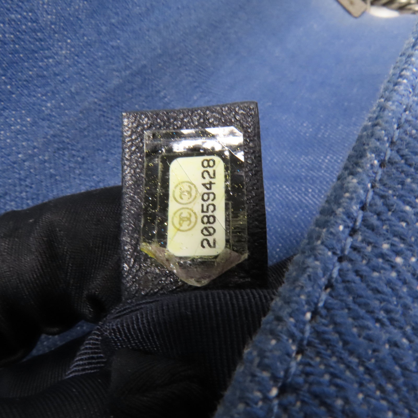 CHANEL Denim Boy 28鏈帶肩背袋