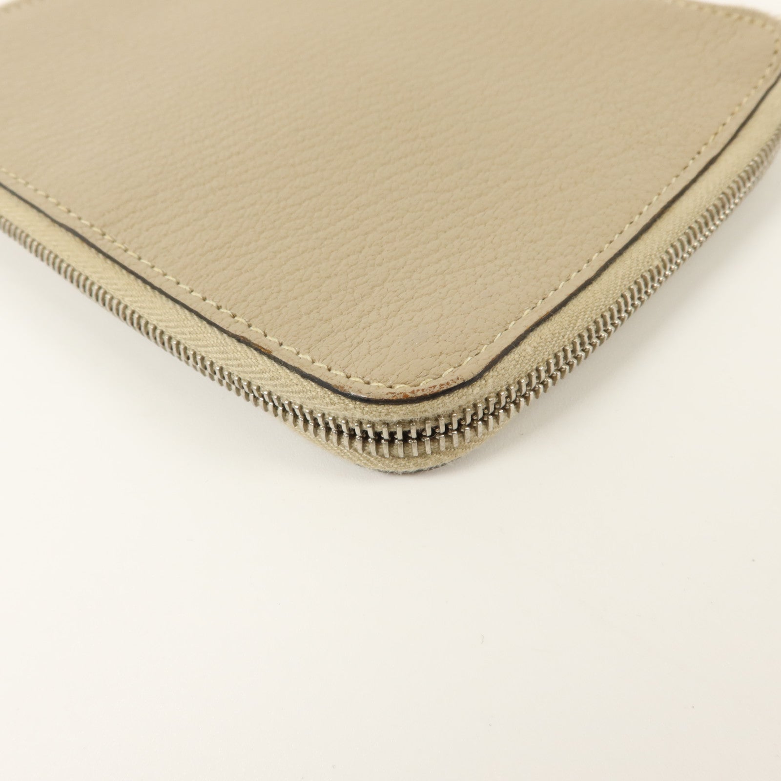 HERMES Chevre皮革Globe Trotter Agenda CoverGris Tourterelle