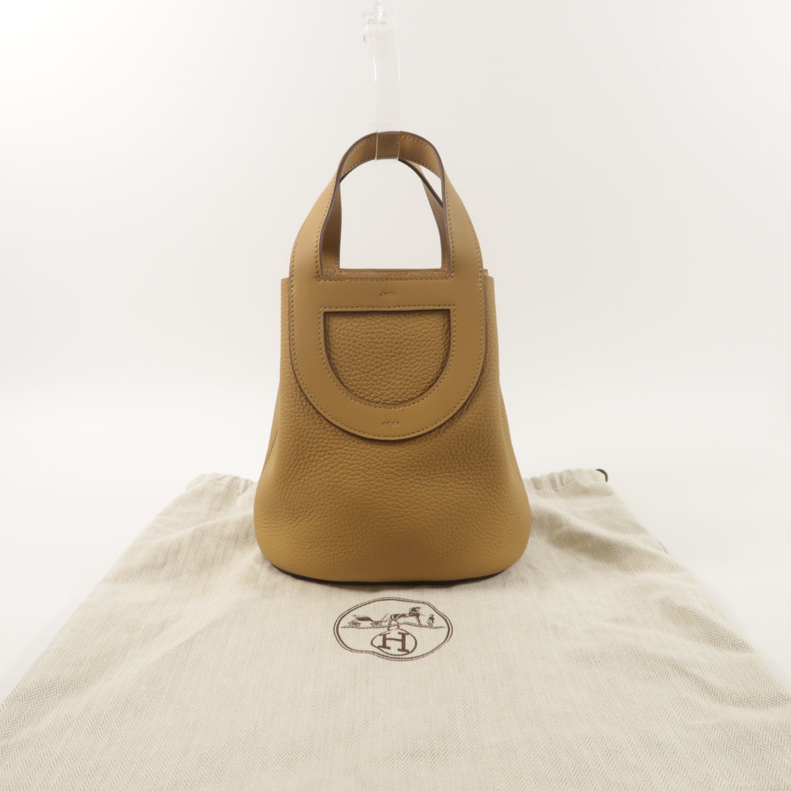 HERMES Clemence皮革In The Loop 18手挽袋Biscuit