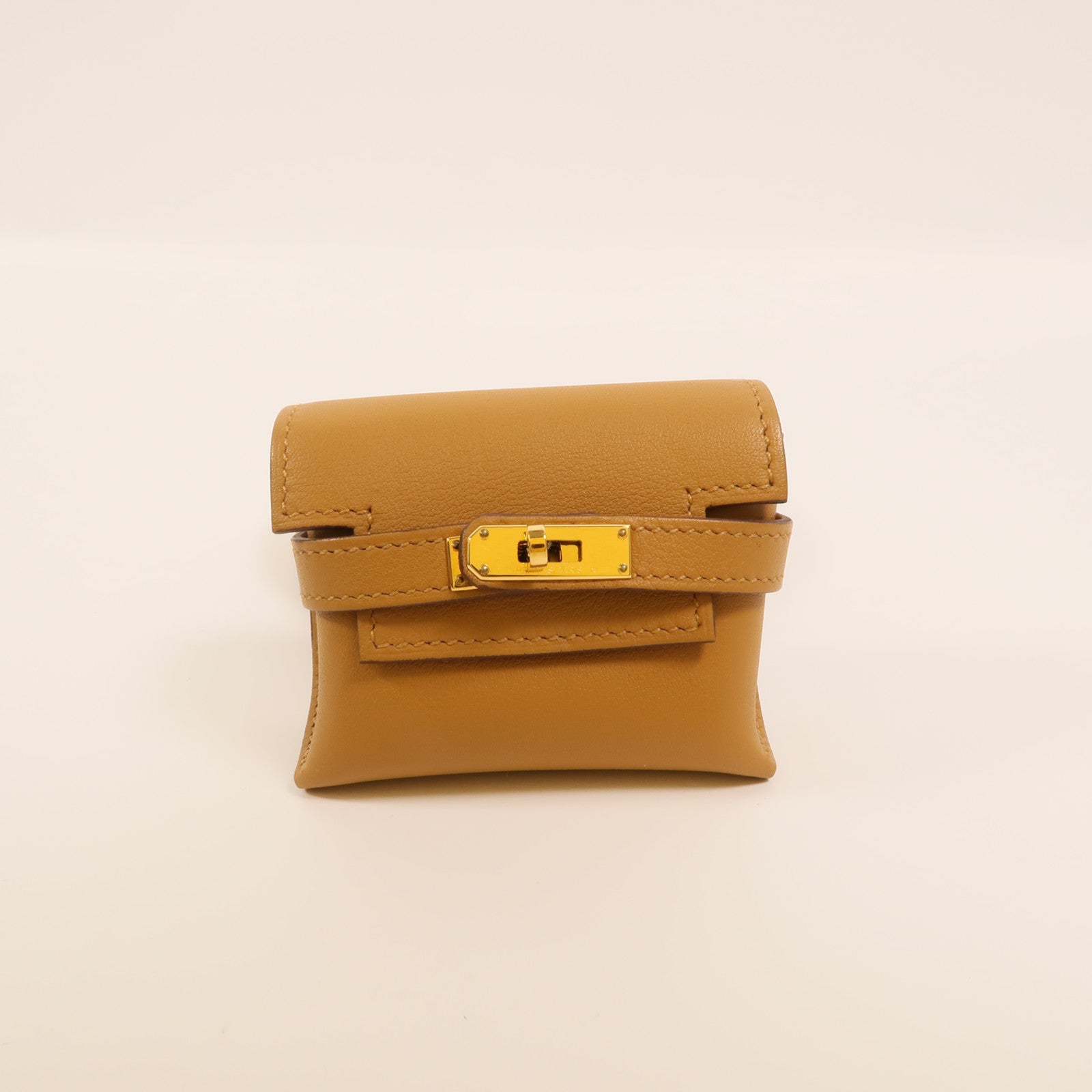 HERMES Swift皮革Kelly Moove肩背袋Sesame