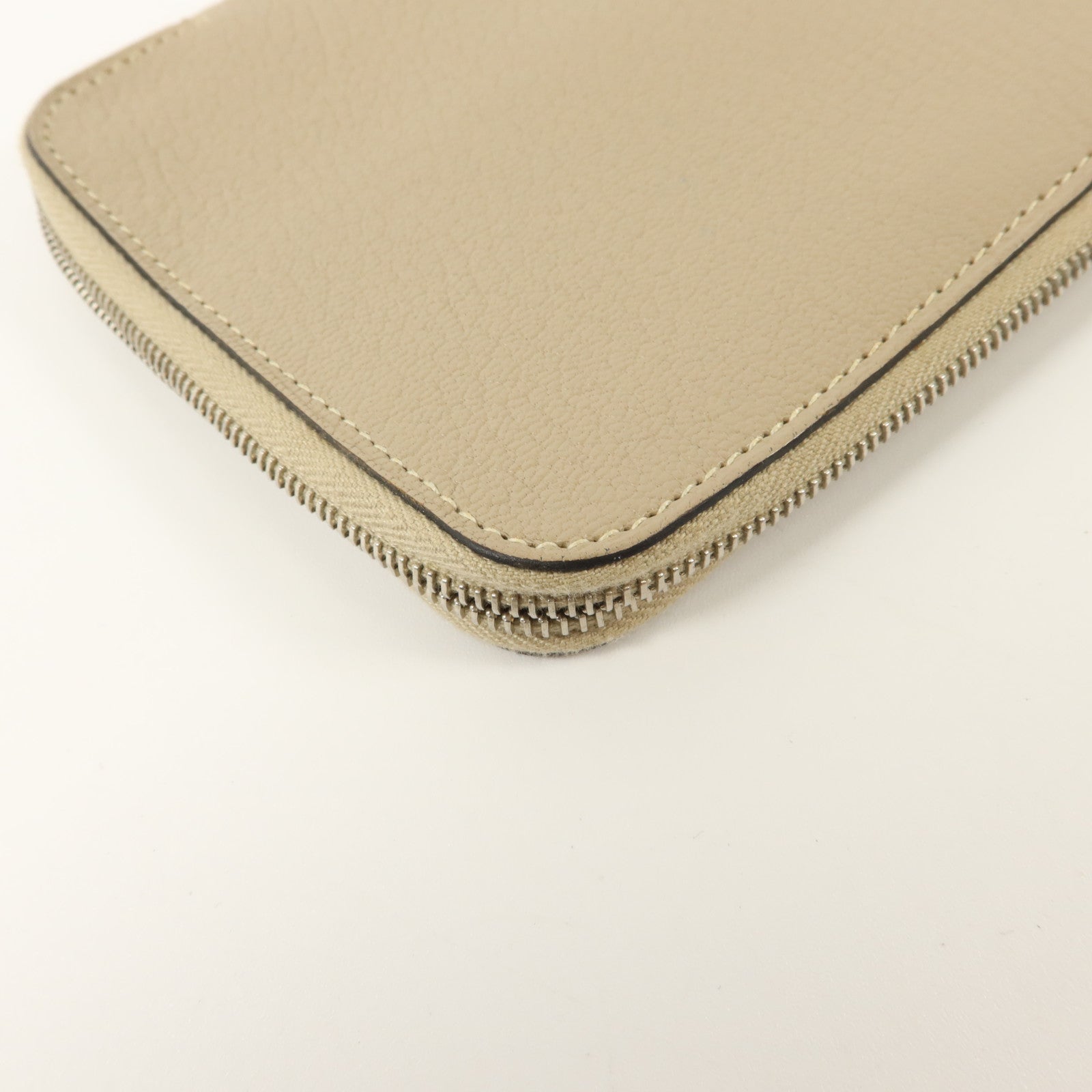 HERMES Chevre皮革Globe Trotter Agenda CoverGris Tourterelle