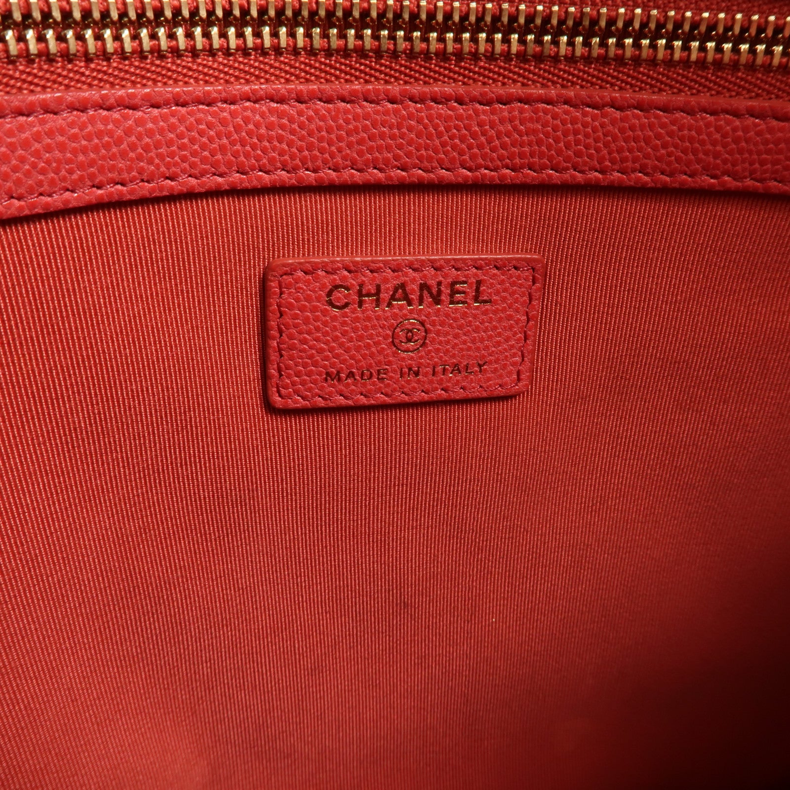 CHANEL 牛皮皮革Clutch Bag金扣手拿包