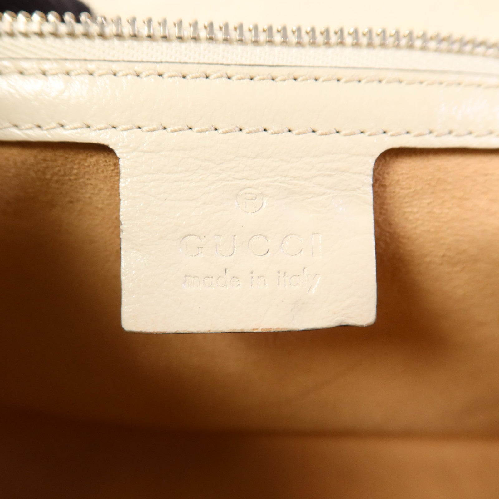 GUCCI 牛皮皮革GG Marmont Shoulder Bag銀扣鏈帶肩背袋