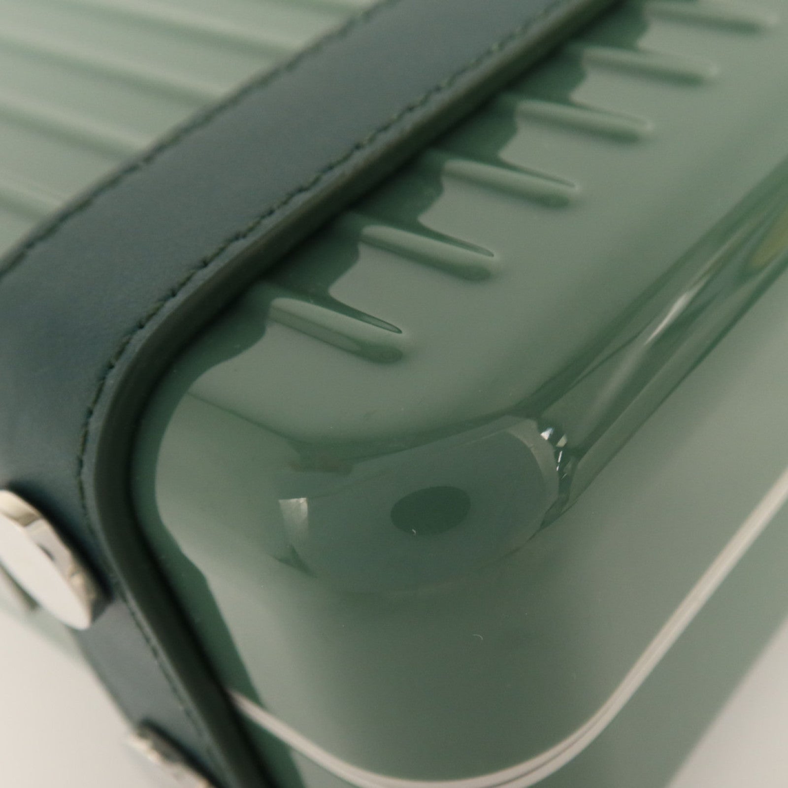 RIMOWA Polycarbonate Personal銀扣肩背袋