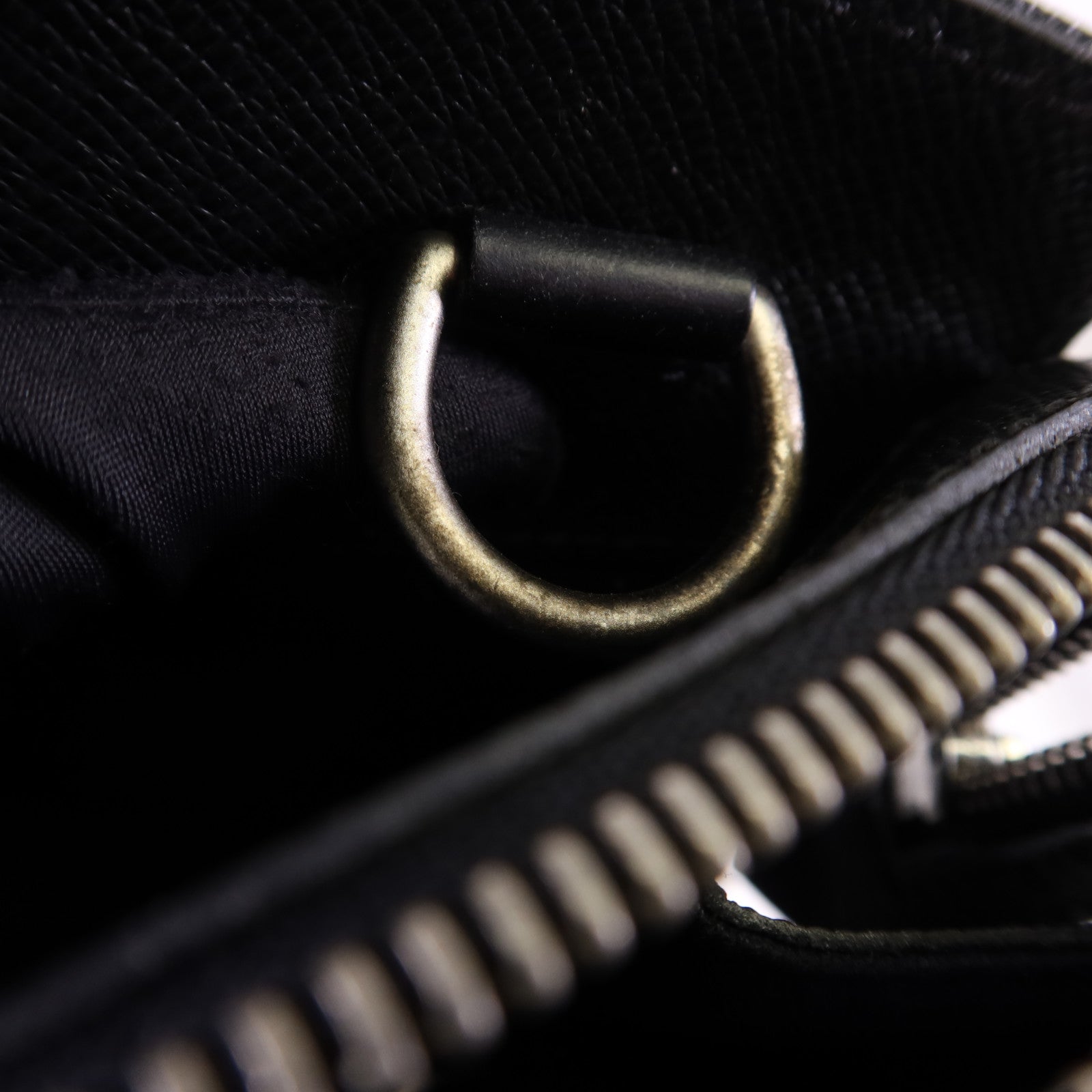 LOUIS VUITTON Taiga Porte-Documents銀扣公事包