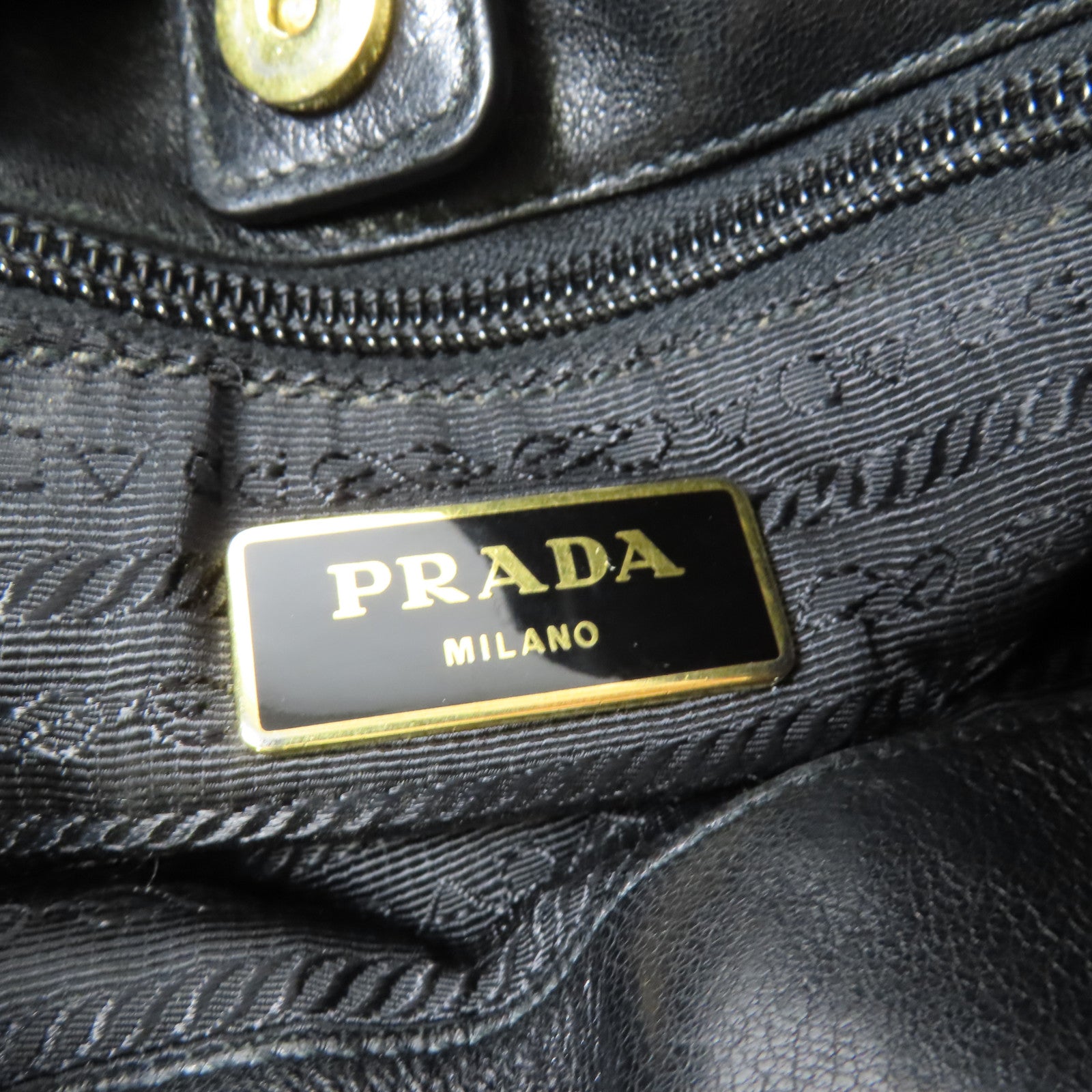 PRADA 尼龍Hand Bag金扣手挽袋