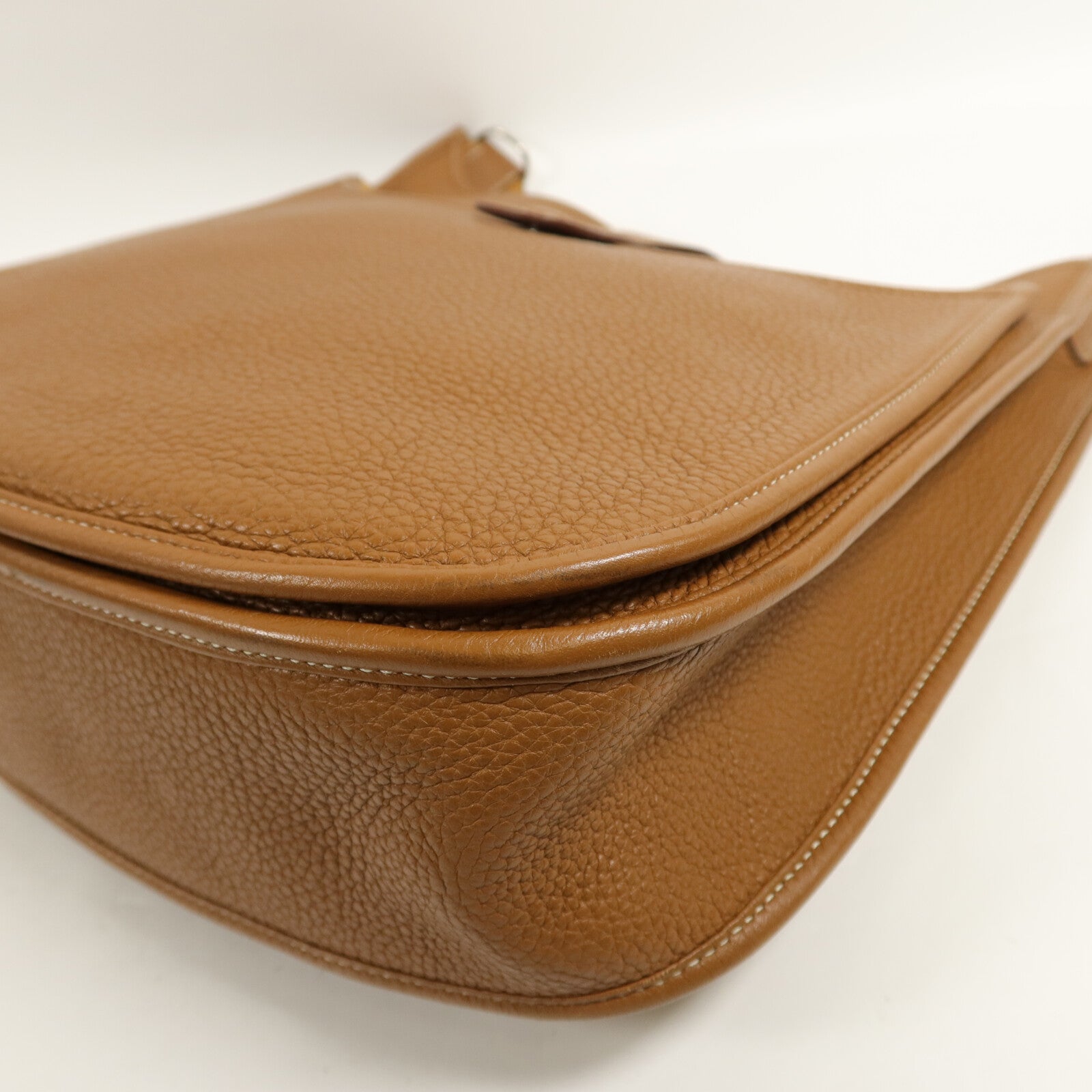 HERMES Clemence皮革Evelyne PM肩背袋Gold
