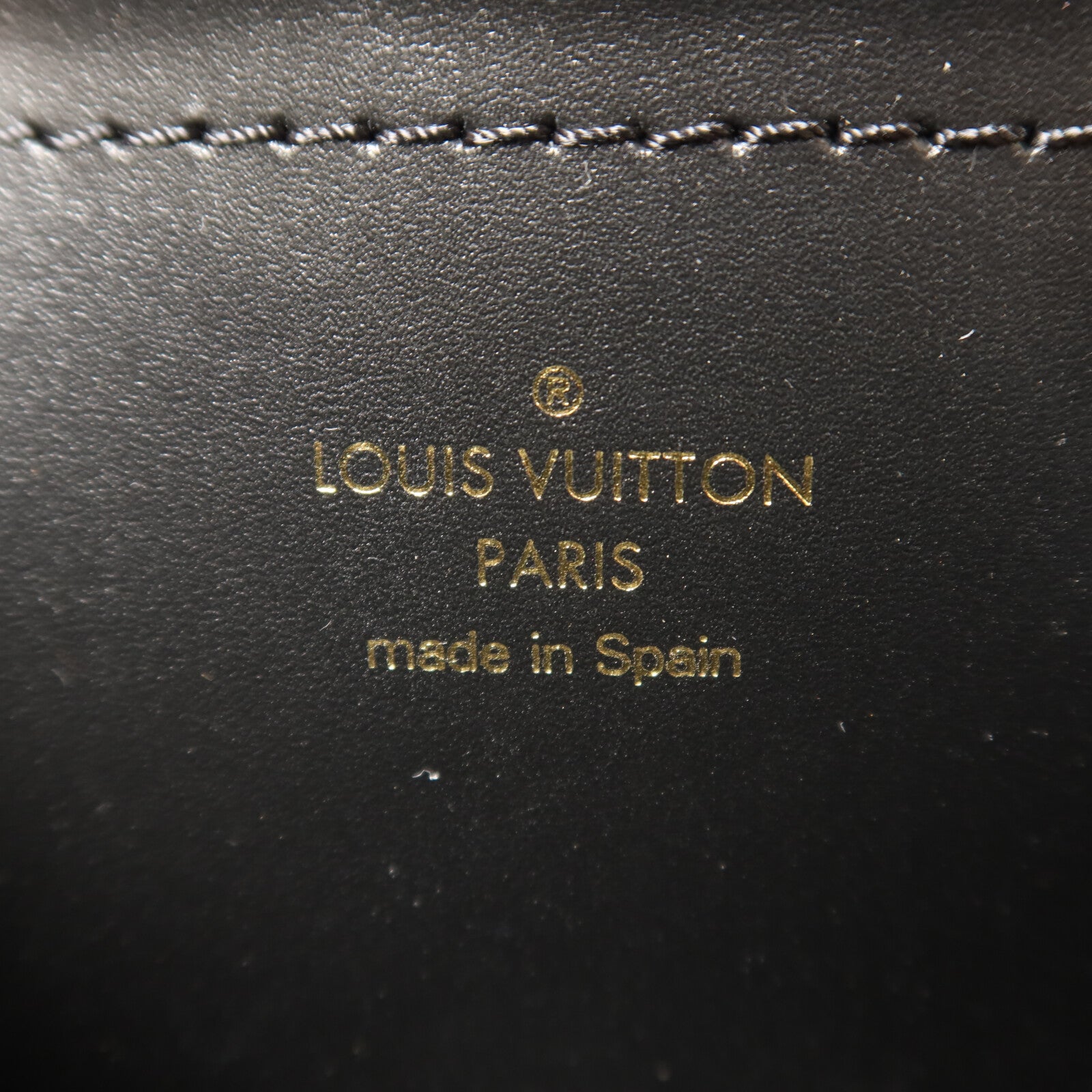 LOUIS VUITTON Monogram/Monogram Reverse Micro Dauphine金扣鏈帶肩背袋棕色