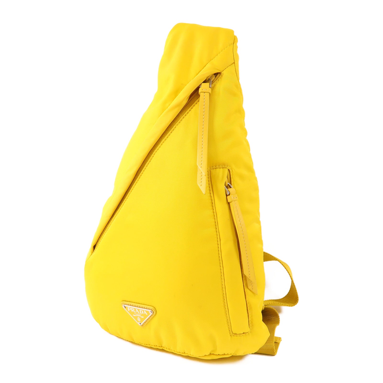 PRADA 尼龍Re-Nylon Sling Bag銀扣肩背袋