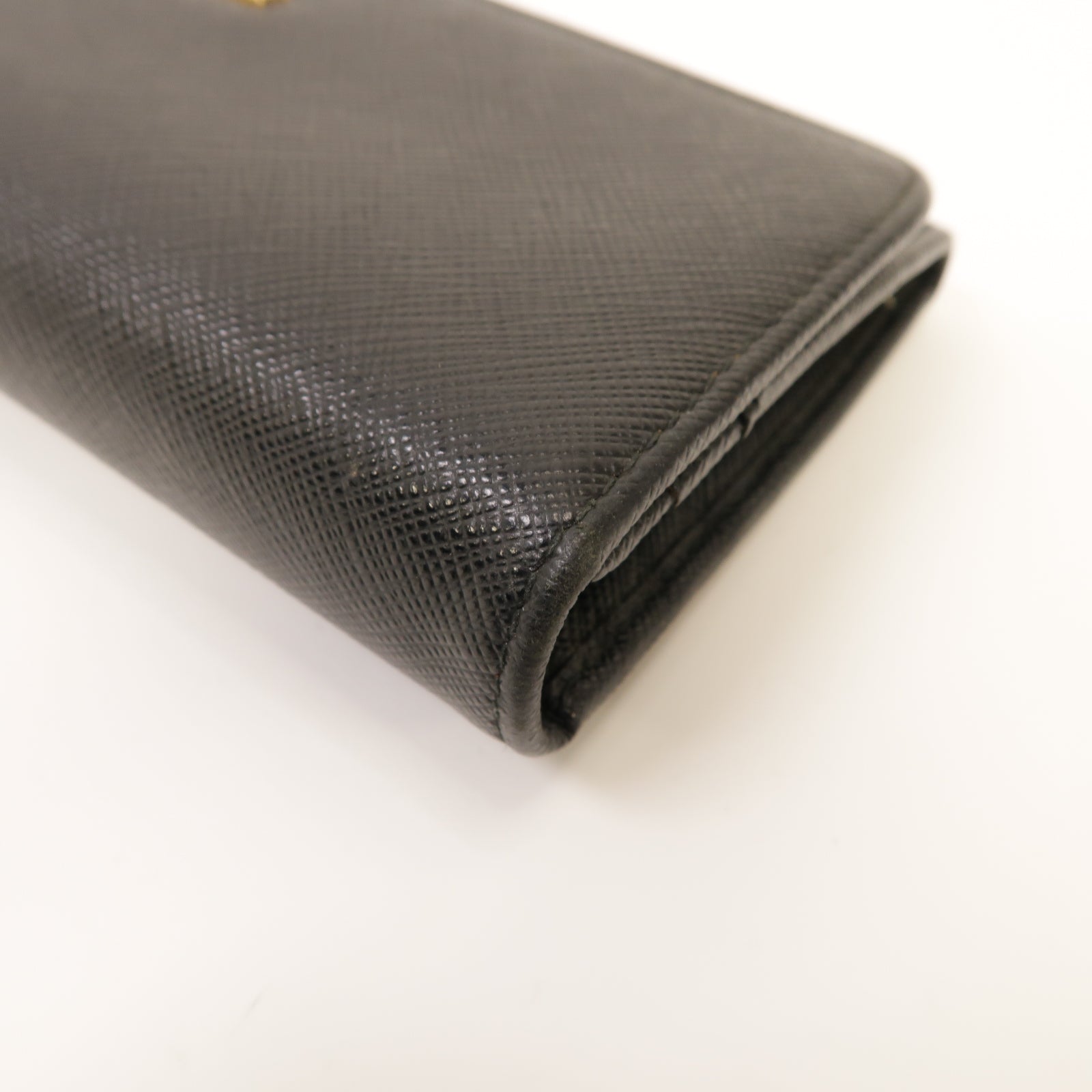 PRADA Saffiano皮革Long Wallet金扣長錢包黑色