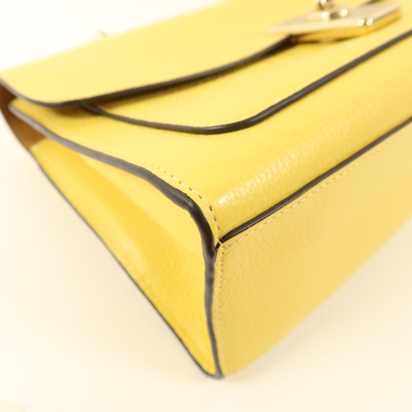 COACH 牛皮皮革Shoulder Bag金扣鏈帶肩背袋