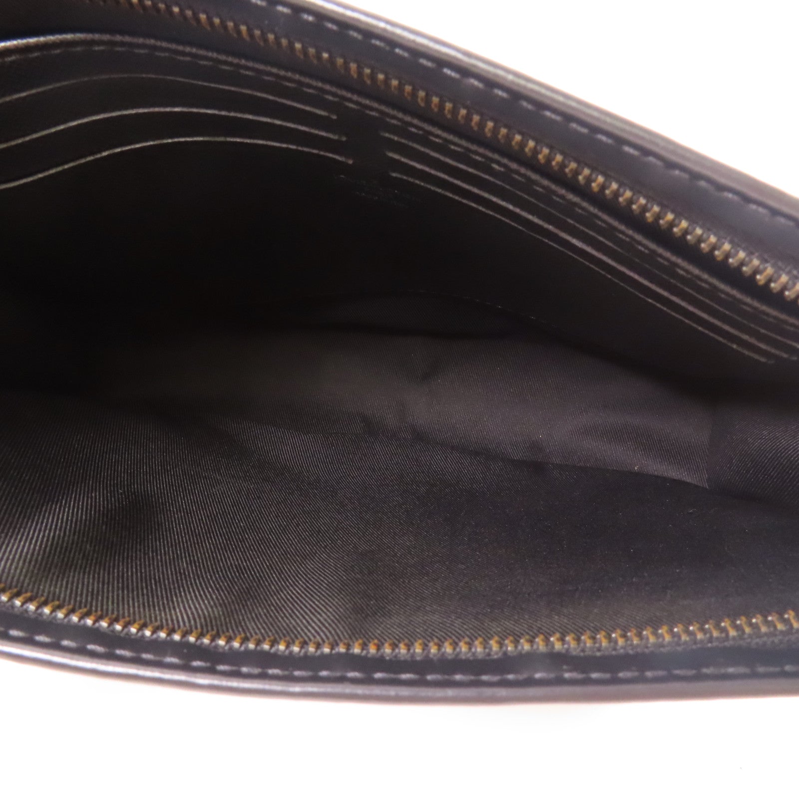 LOUIS VUITTON Monogram Eclipse Reverse Pochette Voyage MM銀扣手拿包