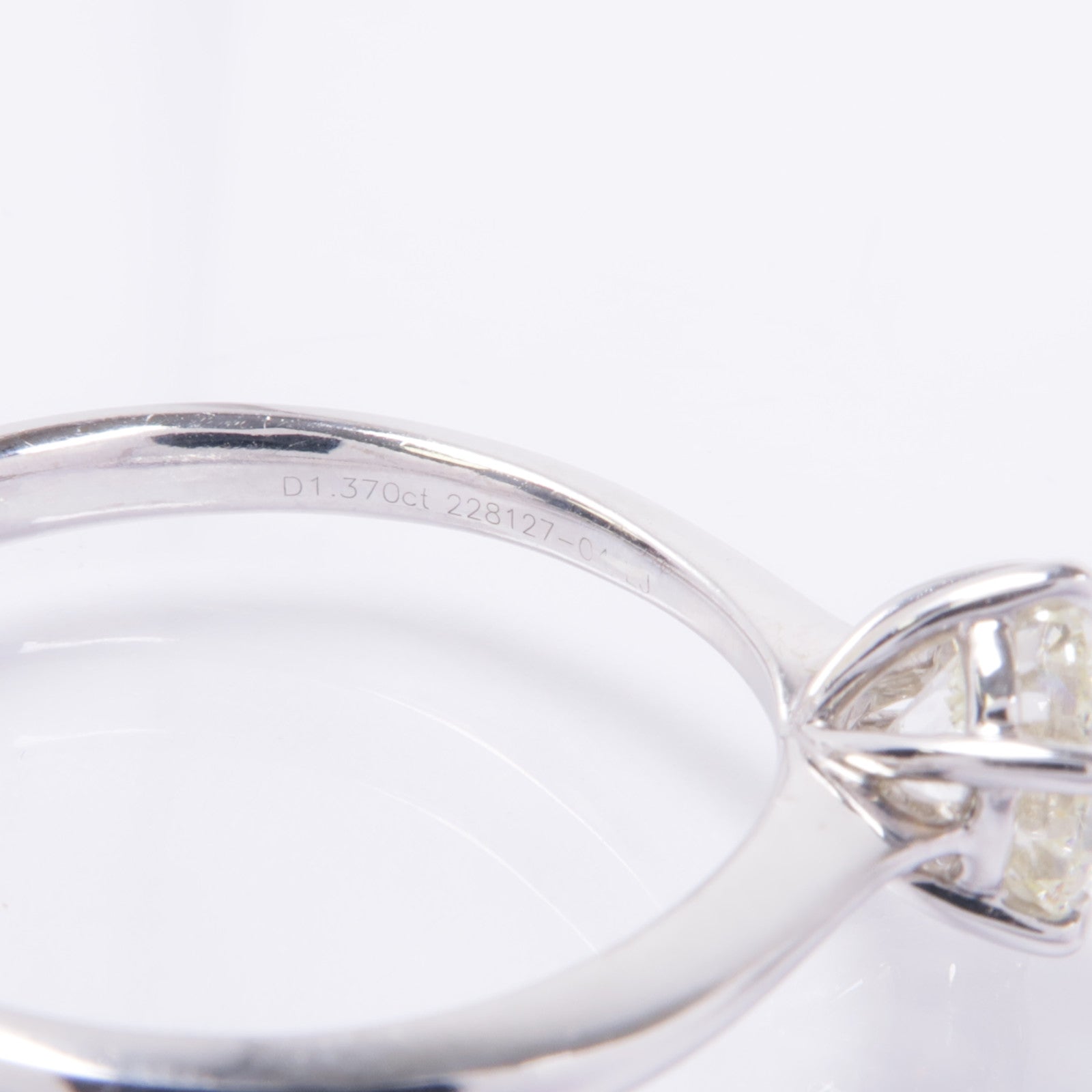 JEWELRY 【激減優惠】18K白金Diamond Ring鑽石戒指US#9.75