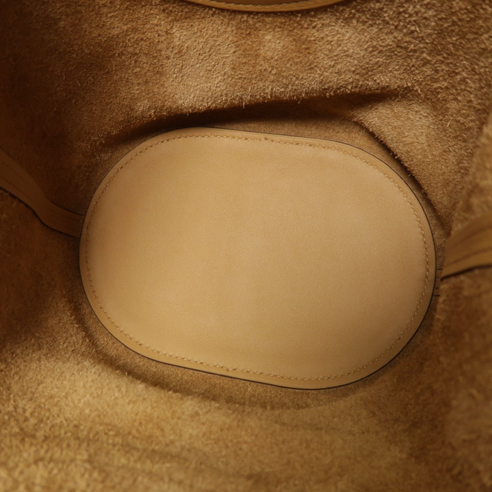 HERMES Clemence皮革In The Loop 18手挽袋Biscuit
