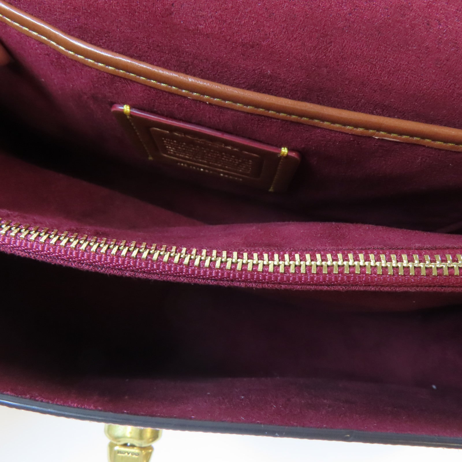 COACH 牛皮皮革Shoulder Bag金扣鏈帶肩背袋啡色/米色