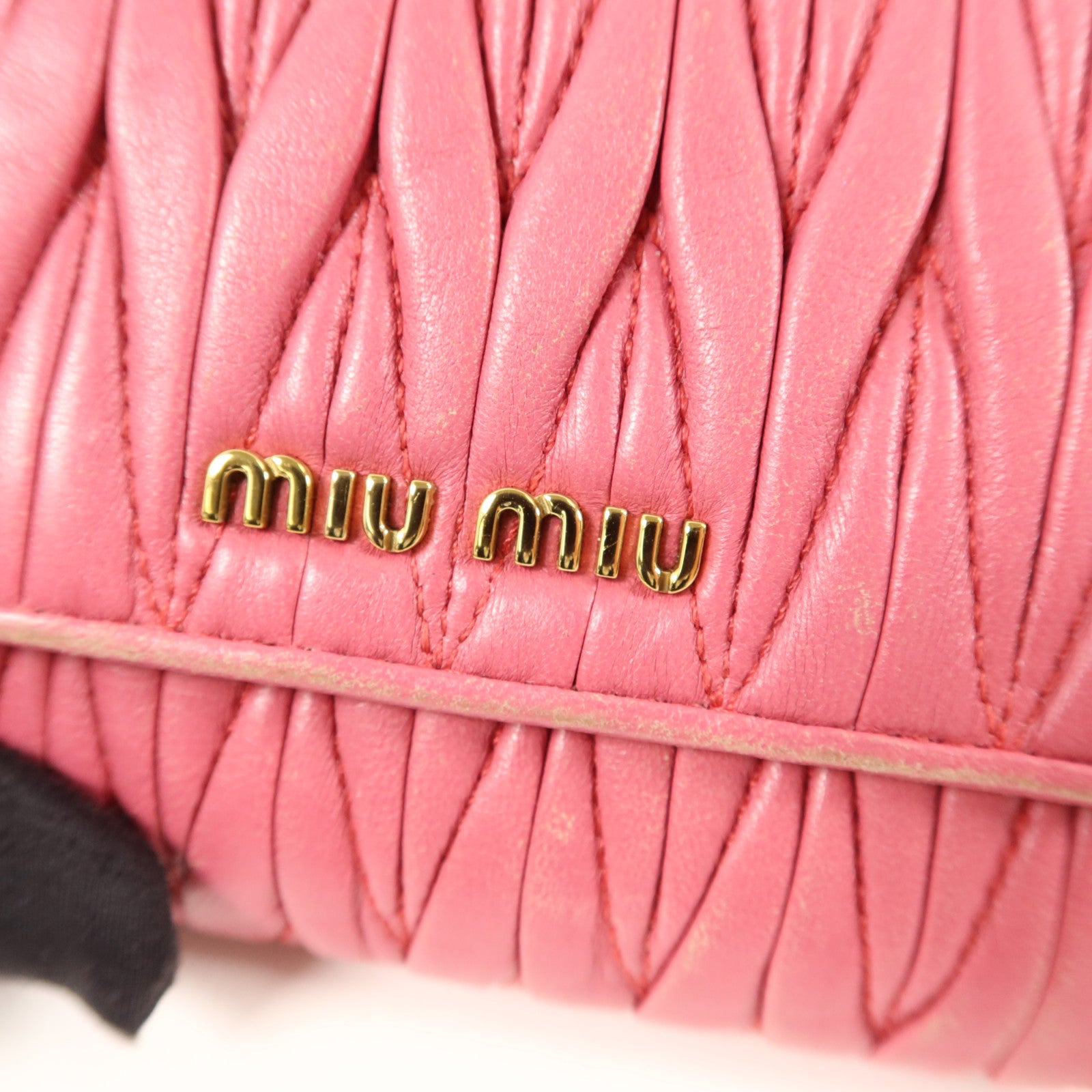 Miu Miu 羊皮皮革Matelasse Wallet錢包