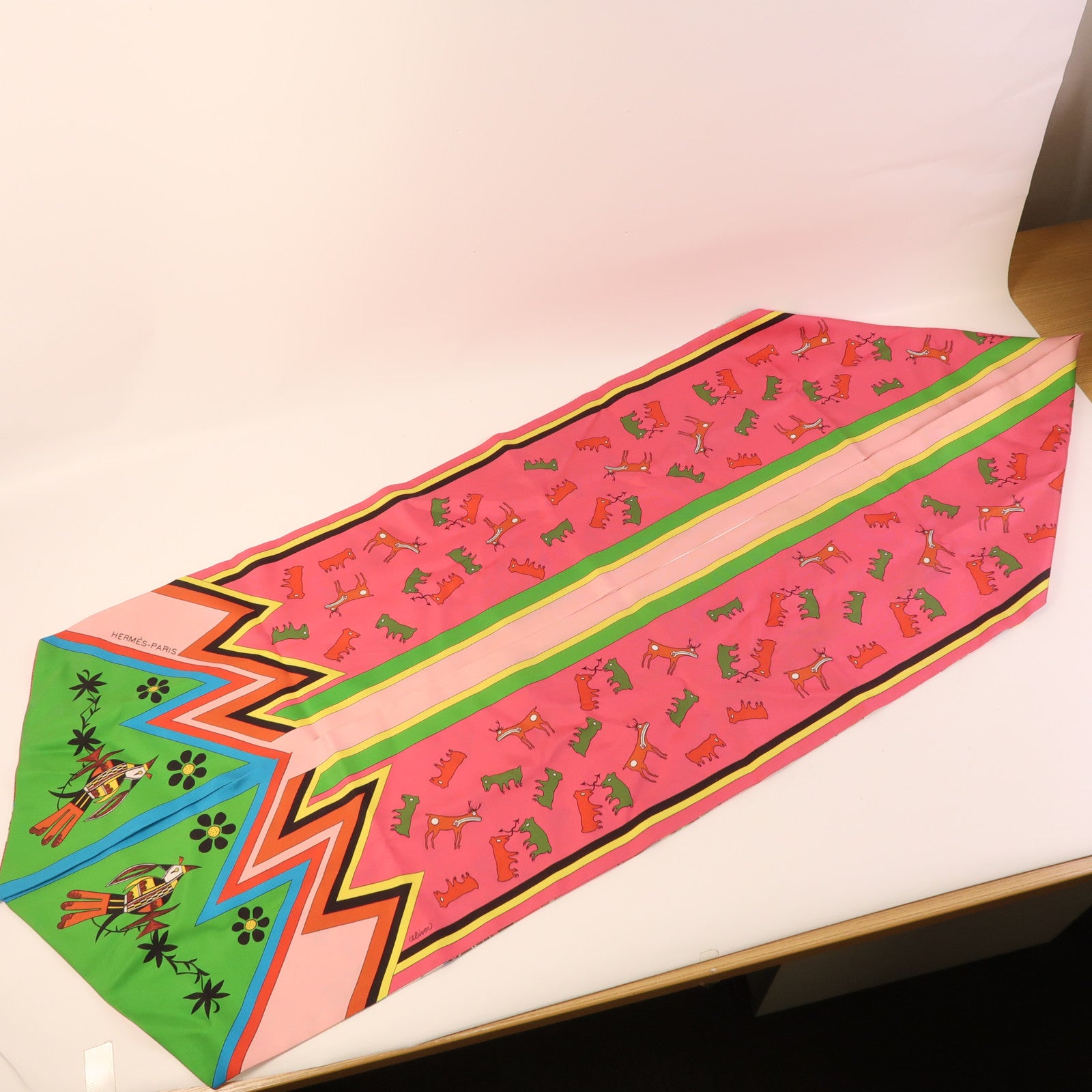 HERMES 絲質Maxi Twilly絲巾