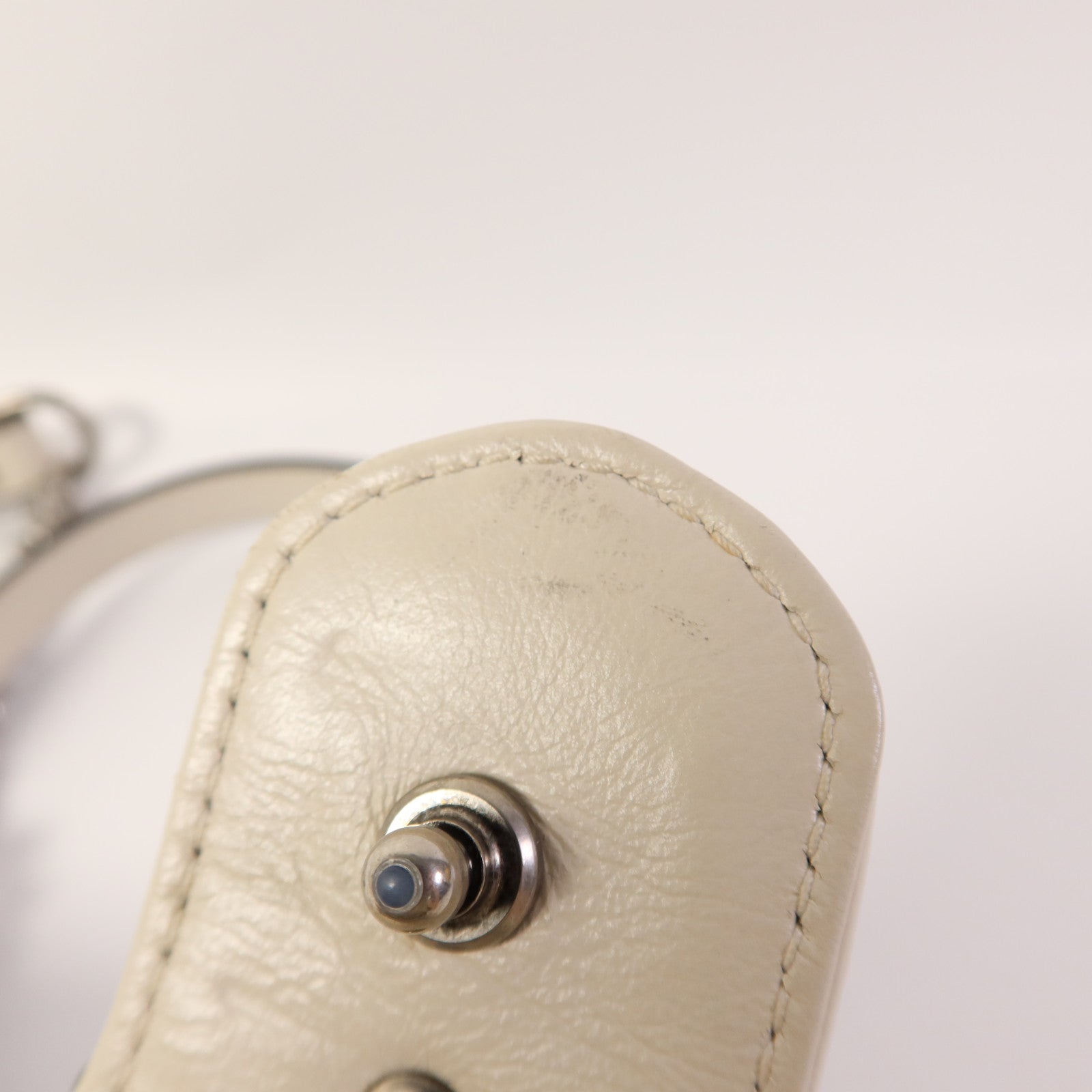 GUCCI 牛皮皮革GG Marmont Shoulder Bag銀扣鏈帶肩背袋