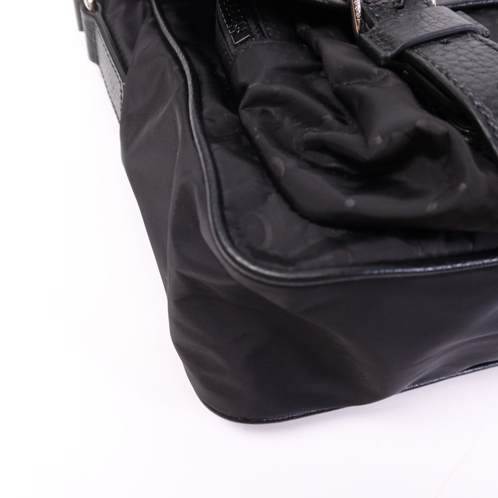 GUCCI 尼龍Shoulder Bag銀扣肩背袋