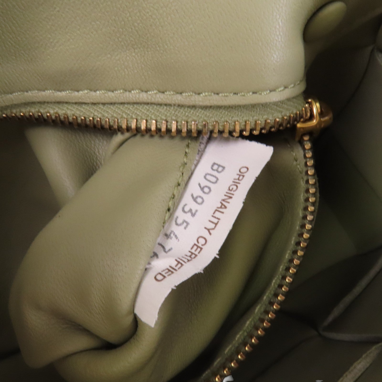 BOTTEGA VENETA 織紋皮革Cassette Bag肩背袋