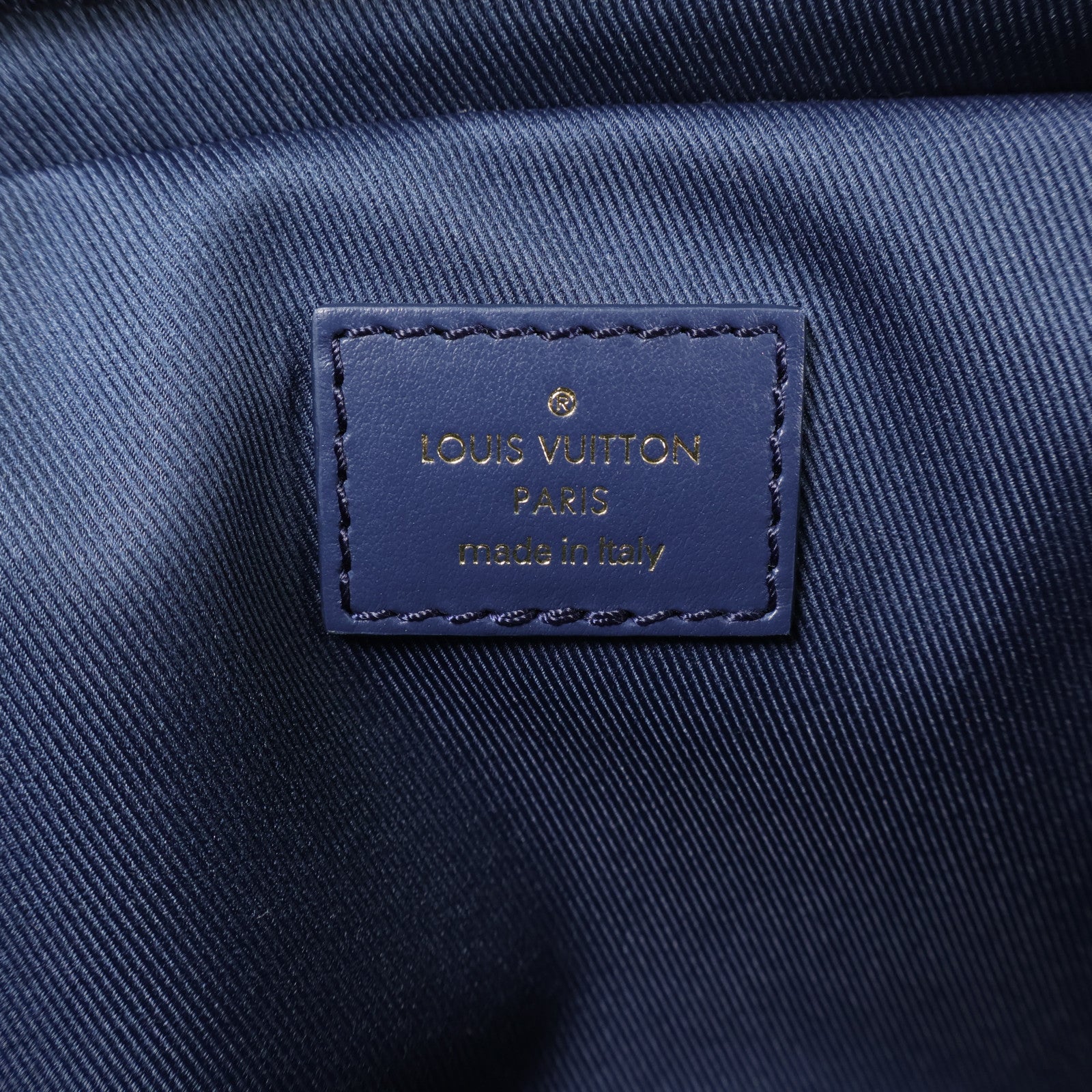 LOUIS VUITTON Monogram Denim Outdoor Bumbag金扣肩背袋