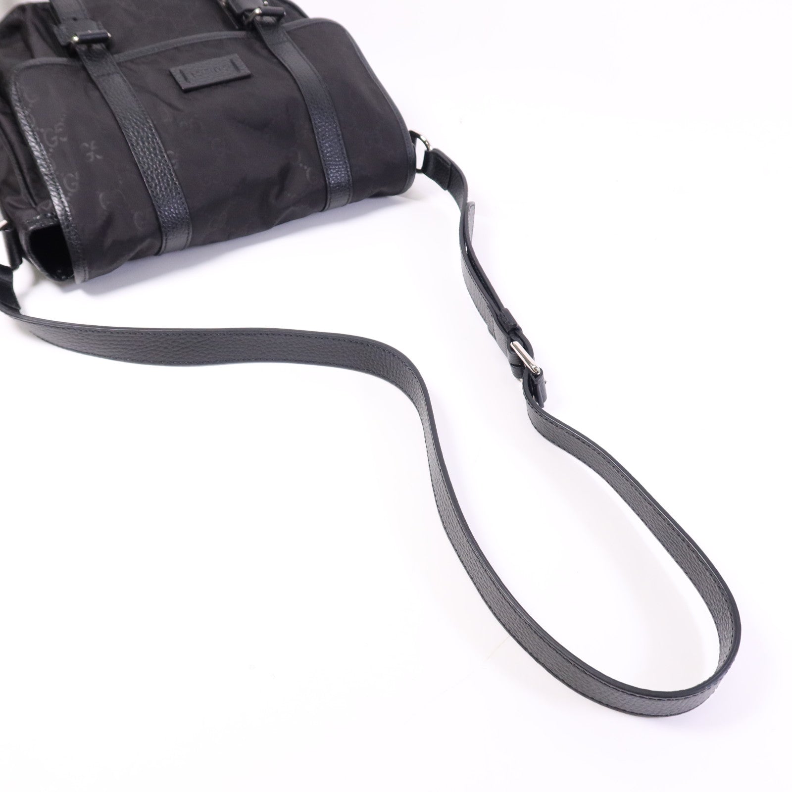 GUCCI 尼龍Shoulder Bag銀扣肩背袋