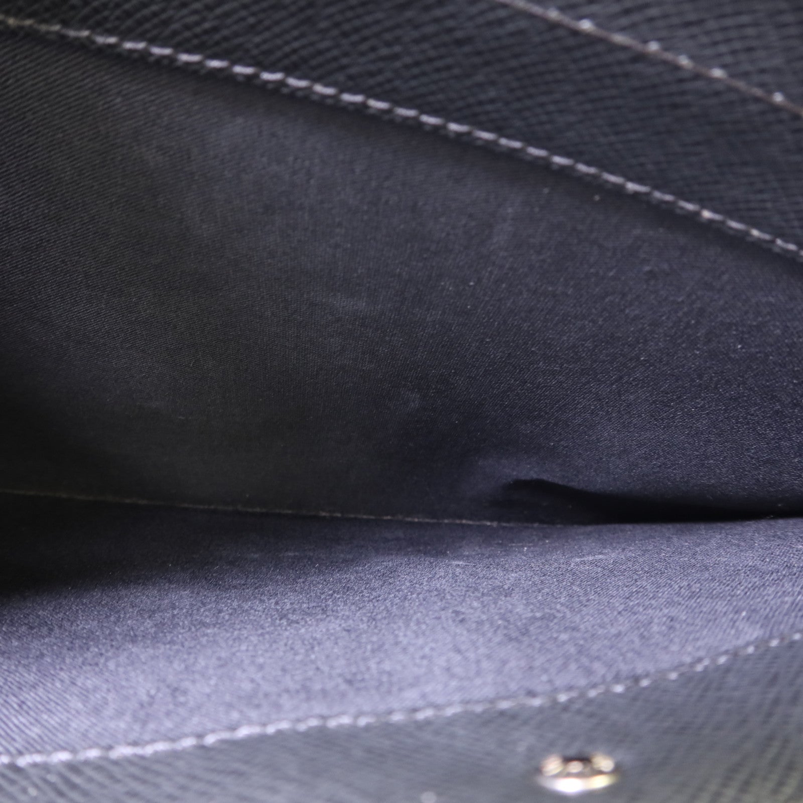 LOUIS VUITTON Taiga Porte-Documents銀扣公事包