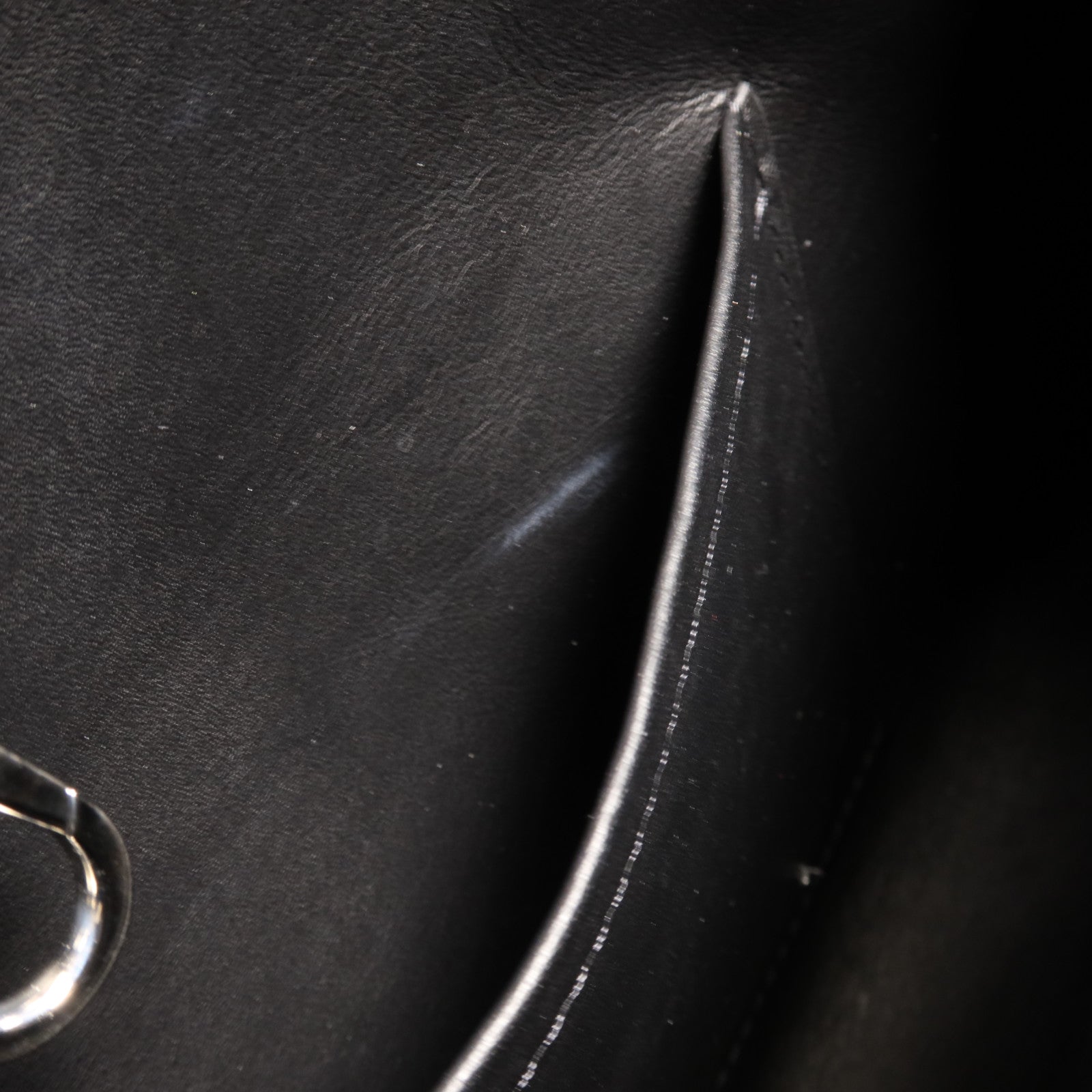 LOUIS VUITTON 牛皮皮革/蛇皮皮革Capucines GM銀扣手挽袋