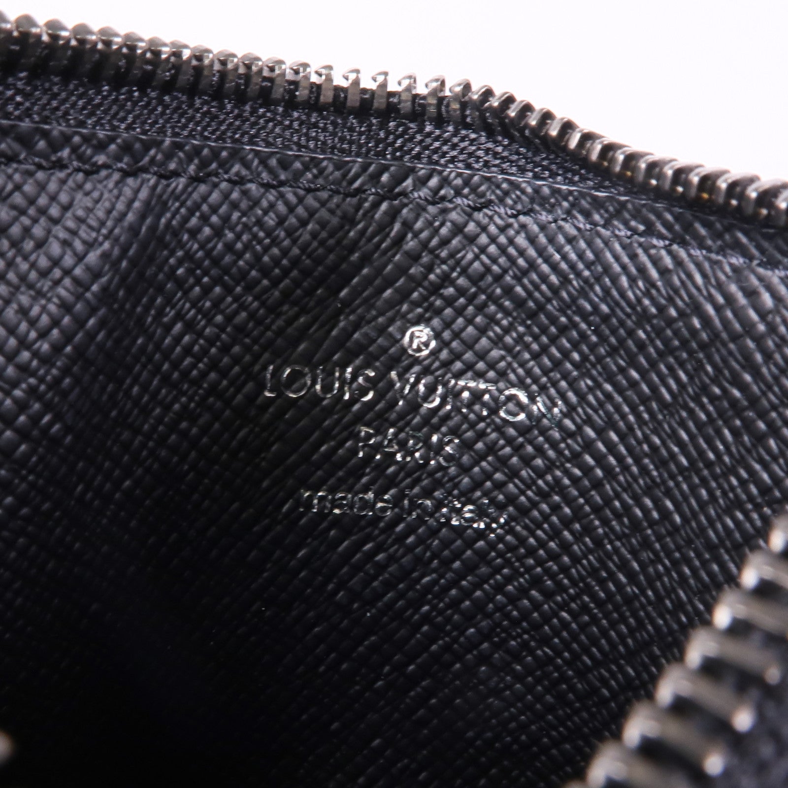 LOUIS VUITTON Monogram Eclipse Coin/Card Holder銀扣零錢包/卡片套