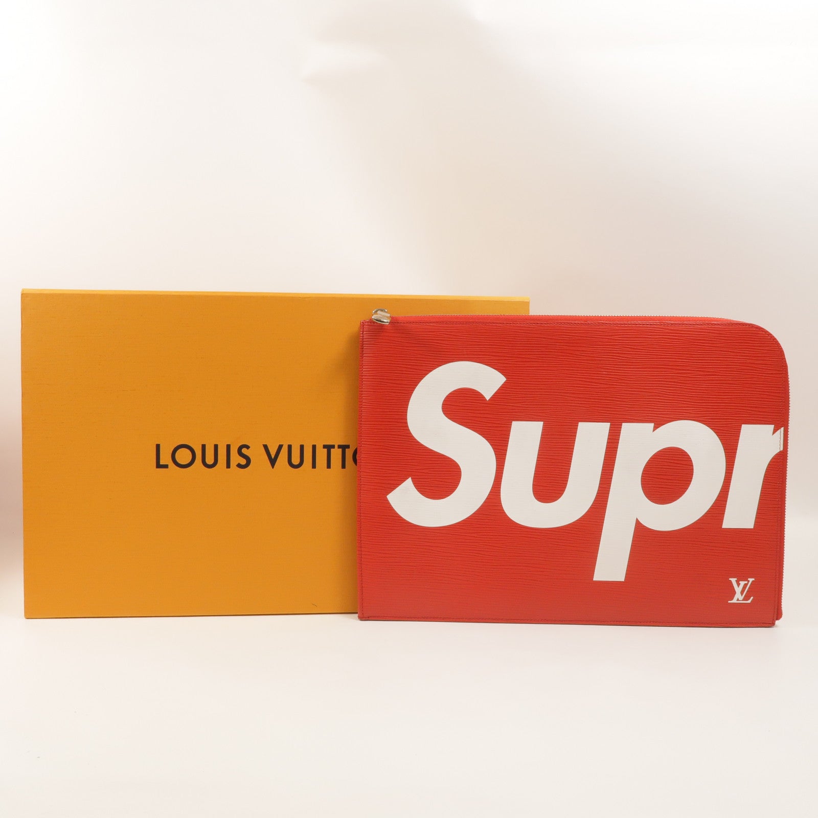 LOUIS VUITTON Epi Supreme Pochette Jules GM手拿包