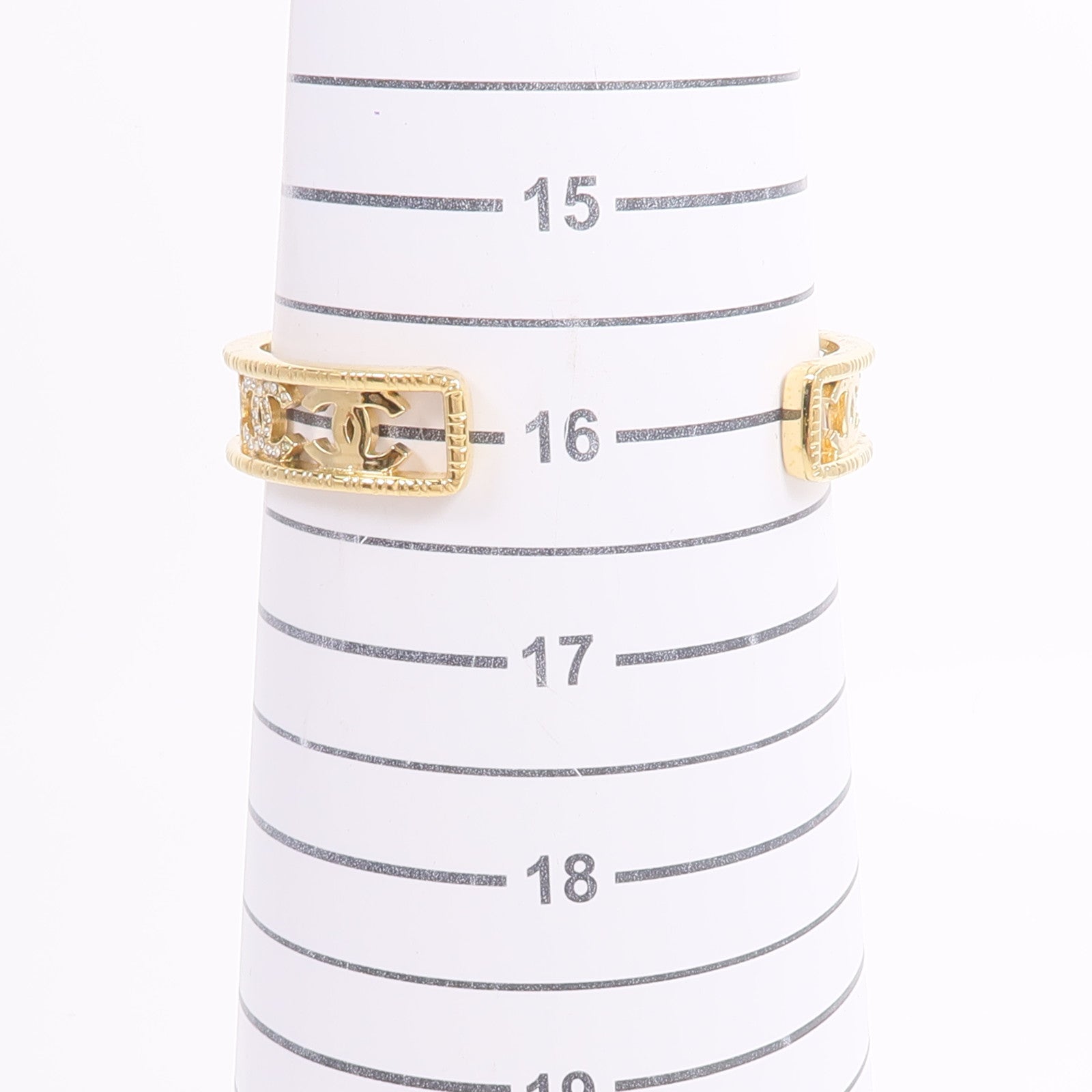 CHANEL 金屬Crystal CC Cuff Bracelet手鐲