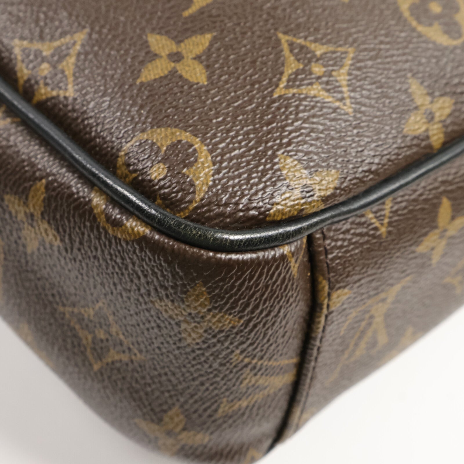 LOUIS VUITTON Monogram Christoper Macassar肩背袋