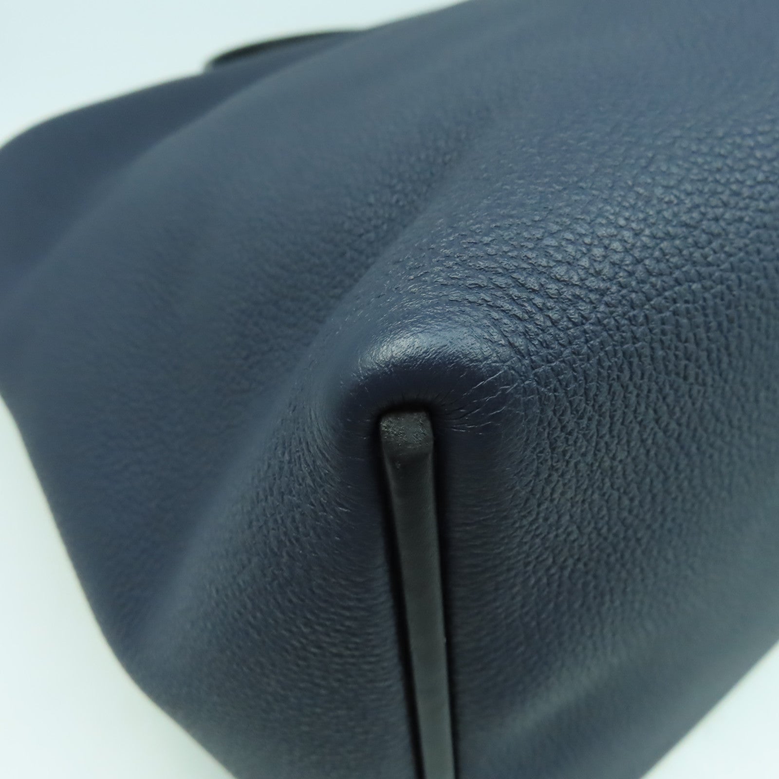 HERMES 【激減優惠】Clemence皮革24/24 35cm金扣手挽袋午夜藍色/黑色