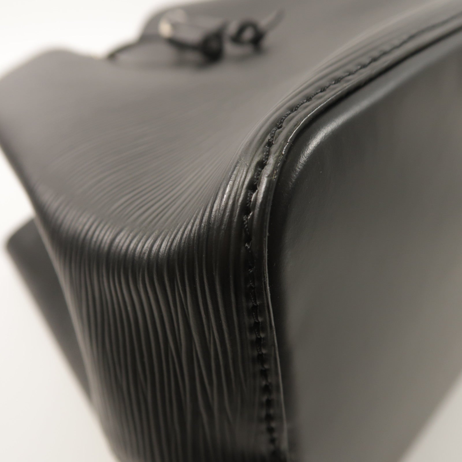 LOUIS VUITTON Epi Neo Noe MM手挽肩背兩用袋