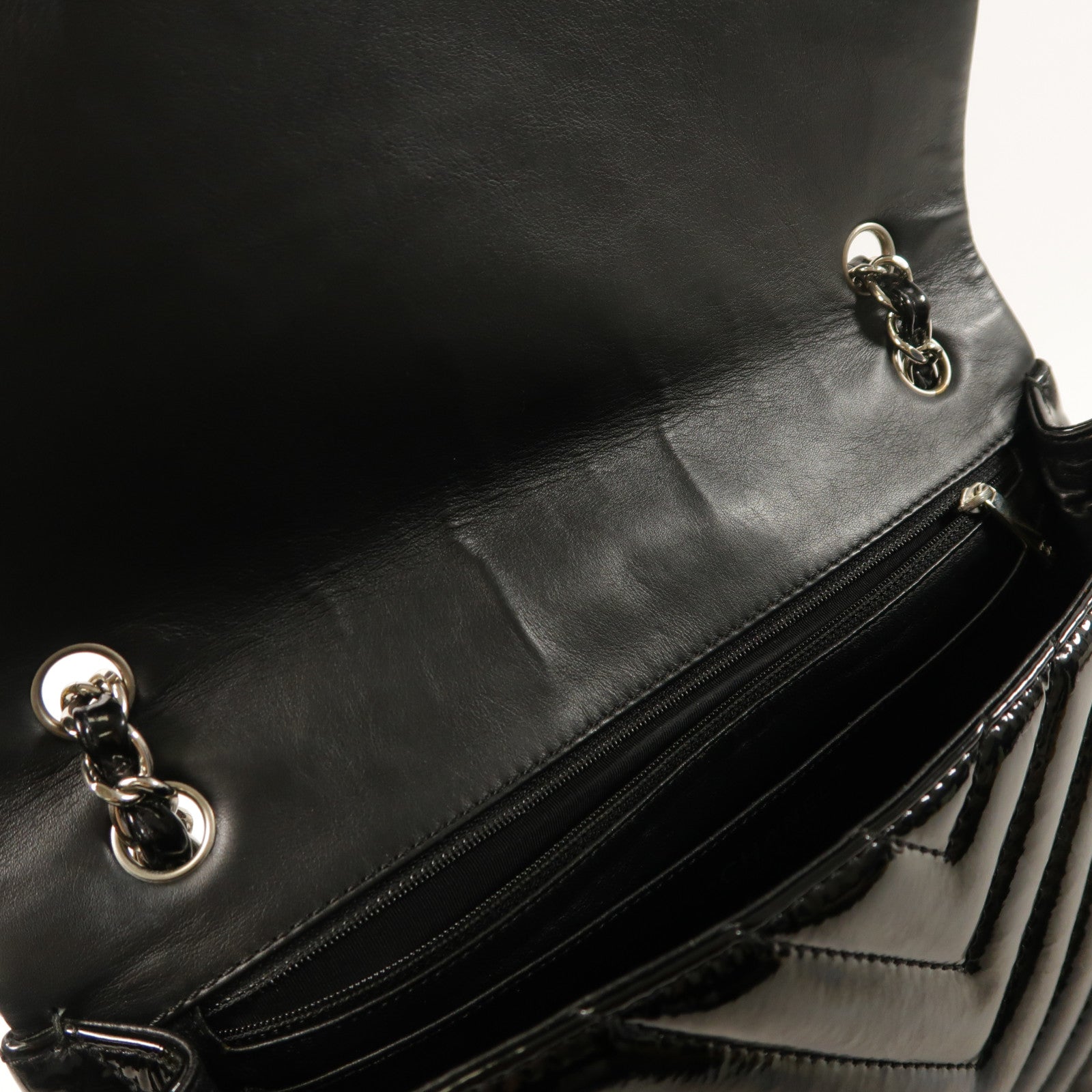 CHANEL 漆皮皮革Large Classic銀扣鏈帶肩背袋