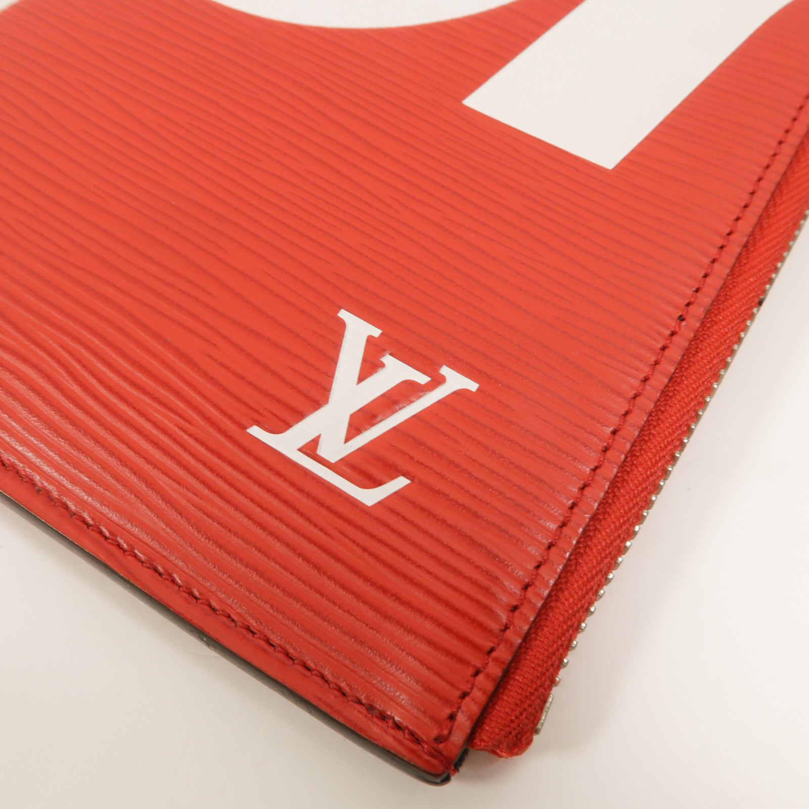 LOUIS VUITTON Epi Supreme Pochette Jules GM手拿包