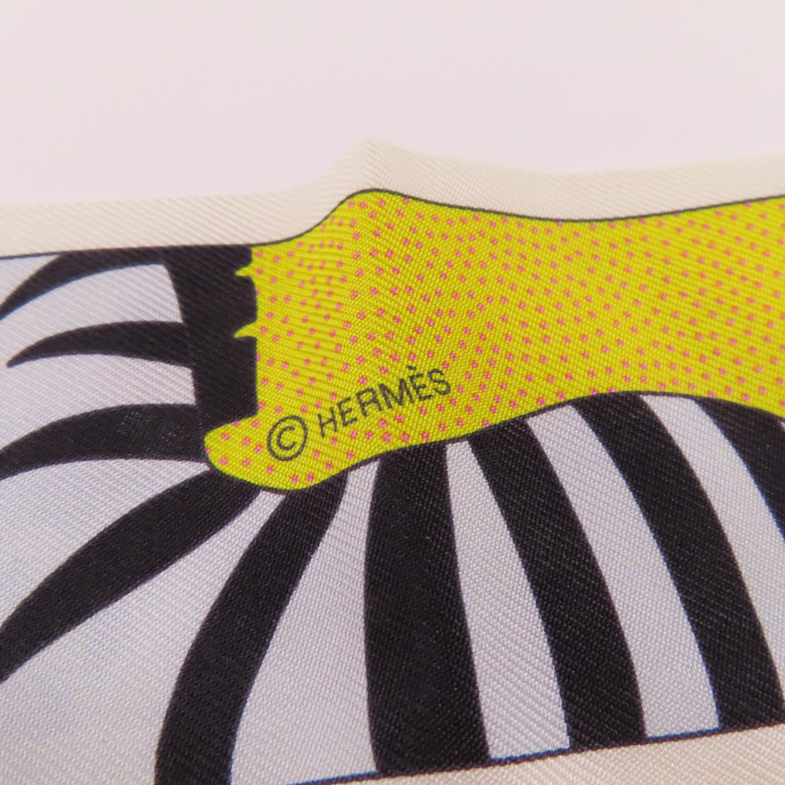 HERMES 絲質Twilly絲巾