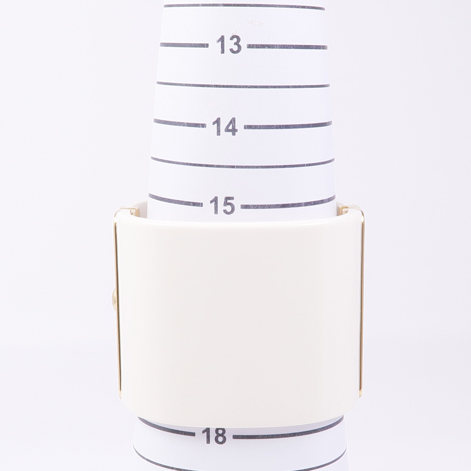 CHANEL PVC/金屬Camellia Cuff Bangle手鐲
