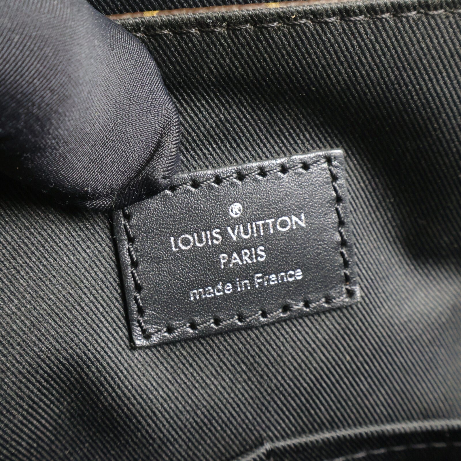 LOUIS VUITTON Monogram Christoper Macassar肩背袋