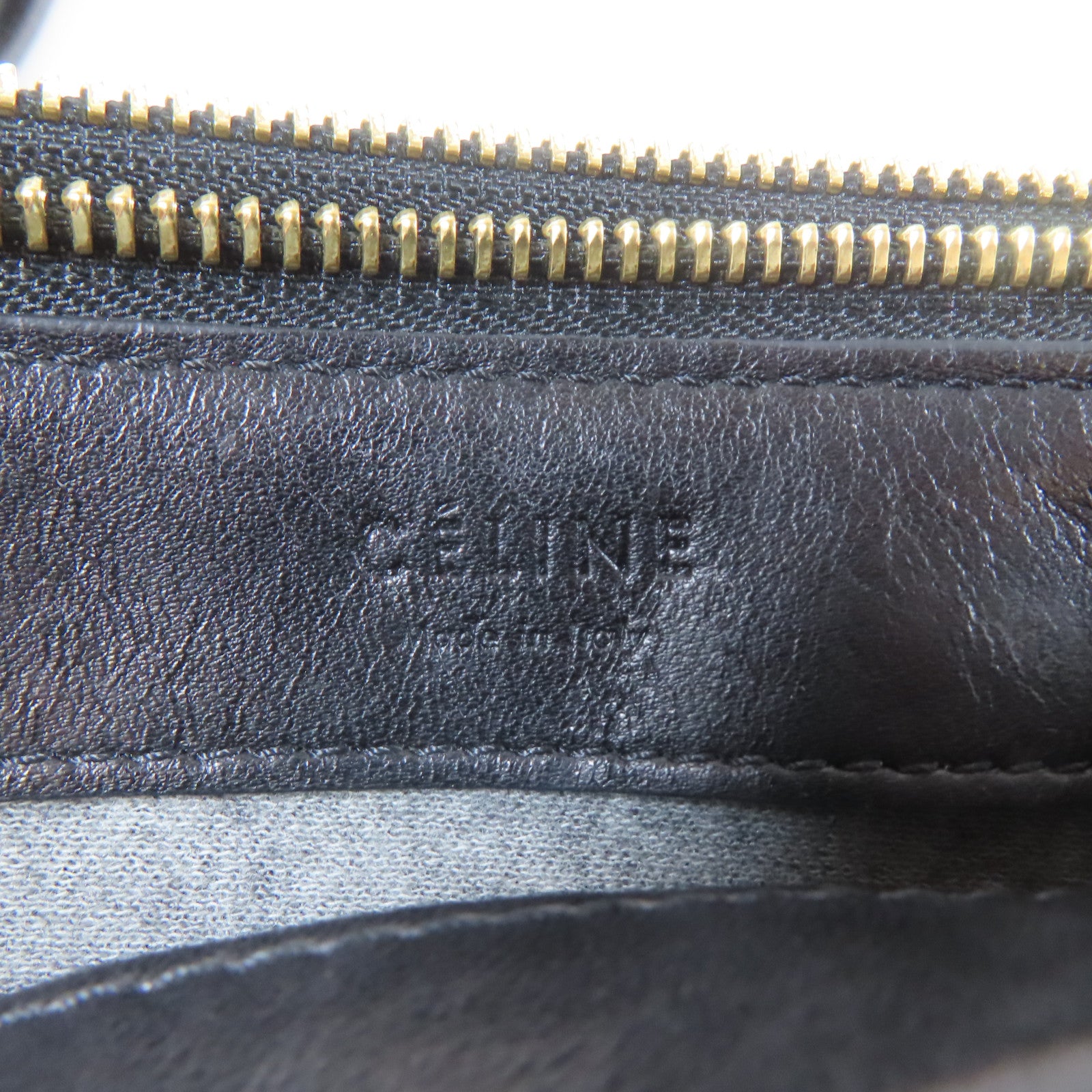 CELINE 牛皮皮革Torio金扣肩背袋黑色