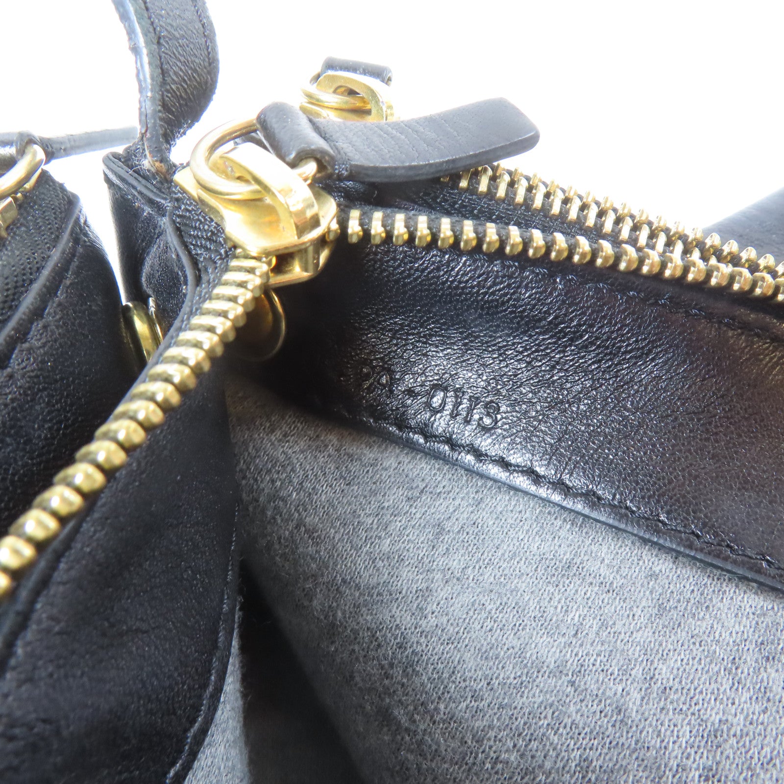 CELINE 牛皮皮革Torio金扣肩背袋黑色
