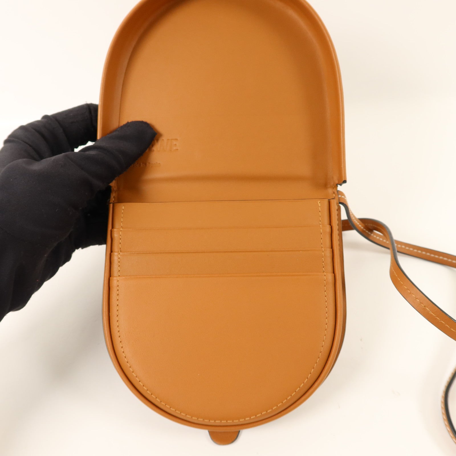 LOEWE 牛皮皮革Heel Pouch Small肩背袋