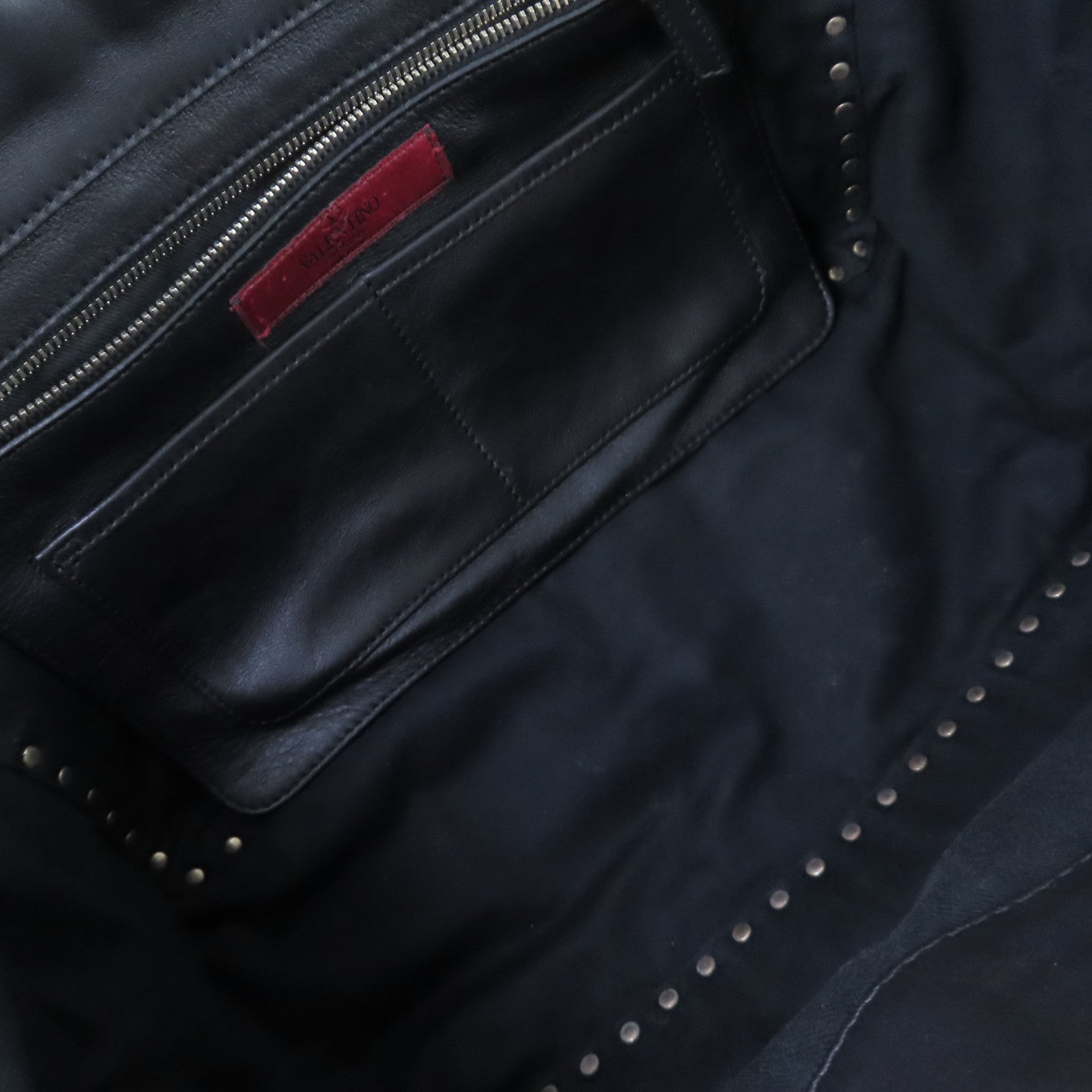 Valentino 牛皮皮革Rockstud Tote Bag金扣手挽肩背兩用袋黑色
