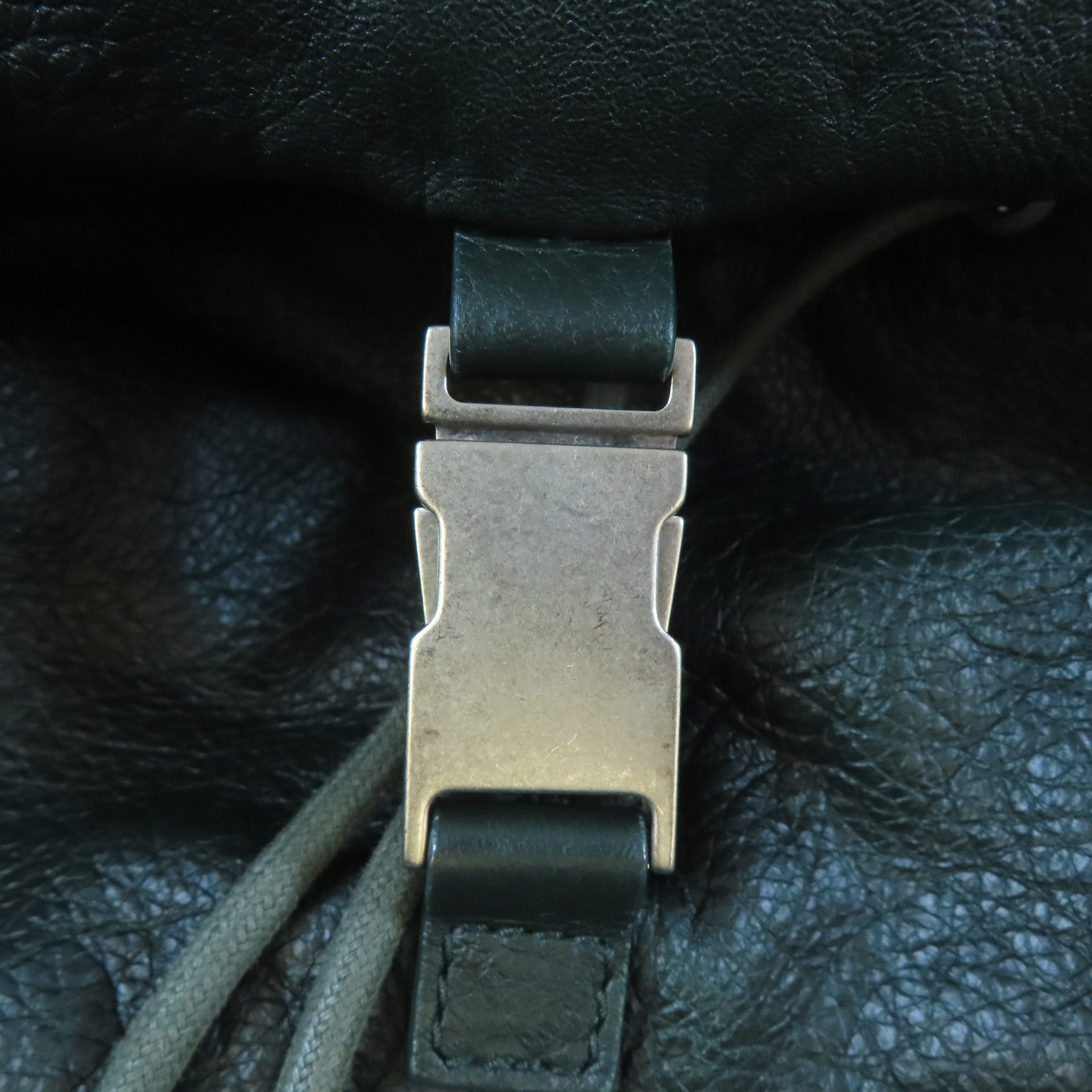 BALENCIAGA 牛皮皮革Traveller Backpack銀扣背包綠色
