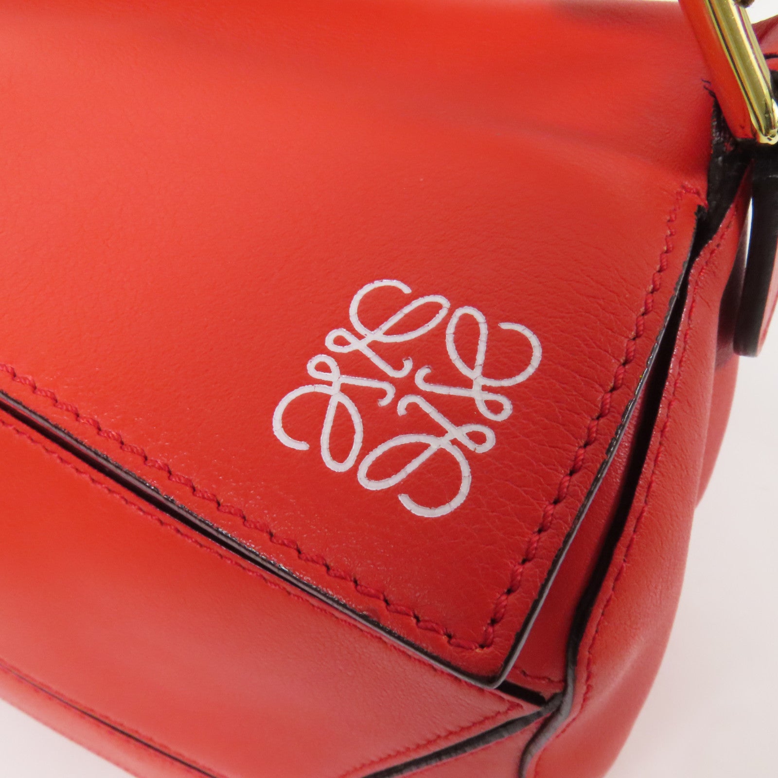 LOEWE 牛皮皮革Puzzle Medium金扣手挽肩背兩用袋