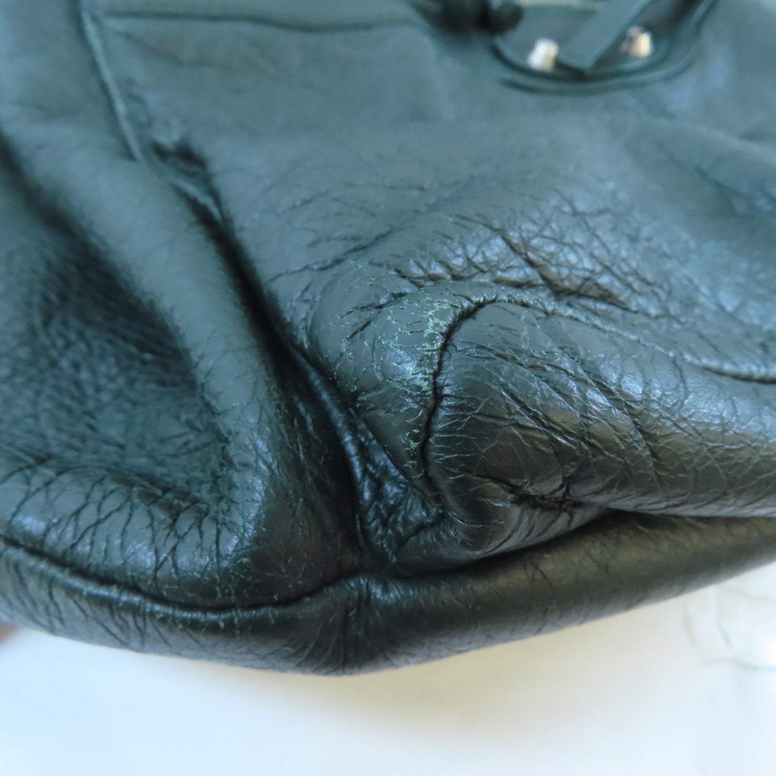 BALENCIAGA 牛皮皮革Traveller Backpack銀扣背包綠色
