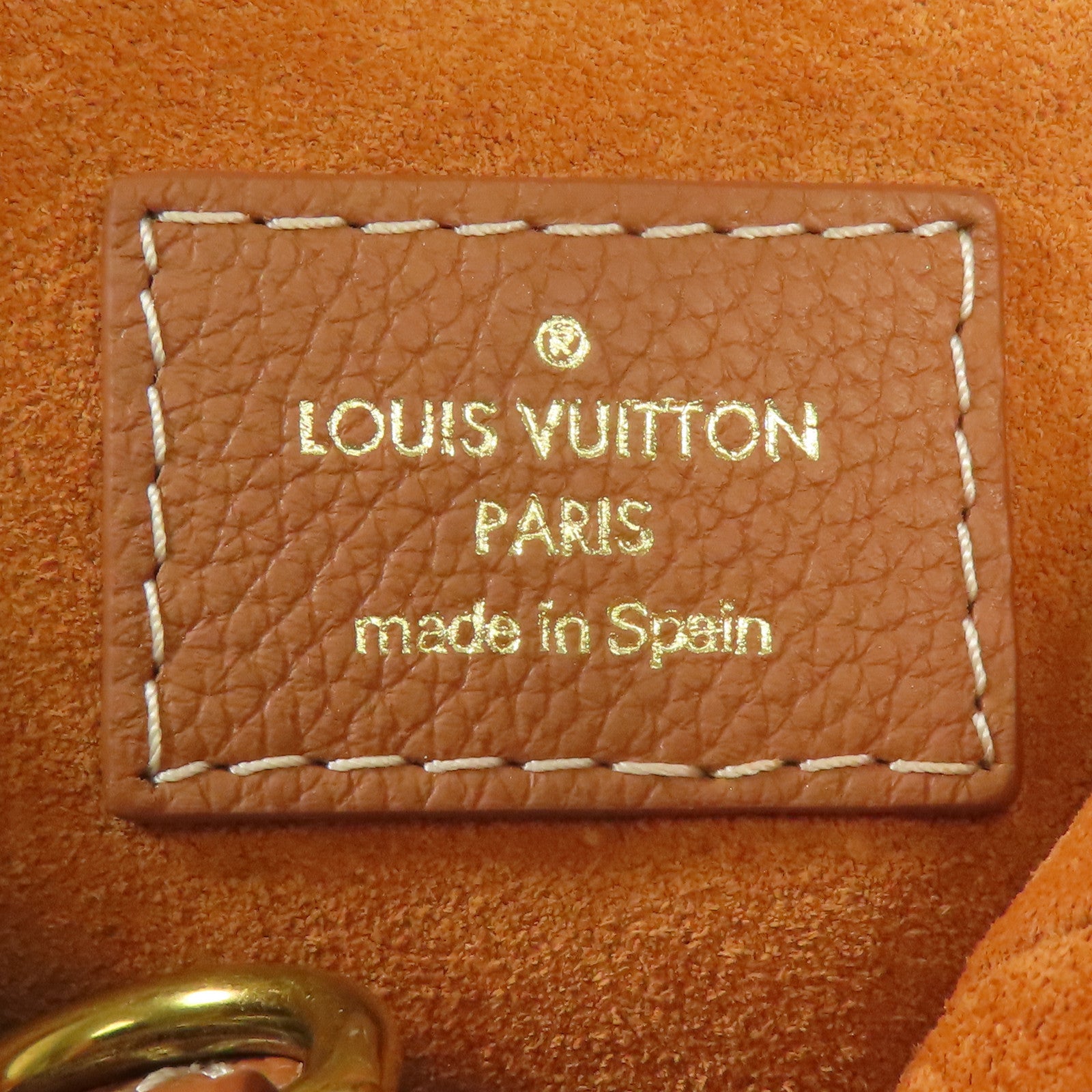 LOUIS VUITTON 皮革Low Key Hobo PM金扣肩背袋