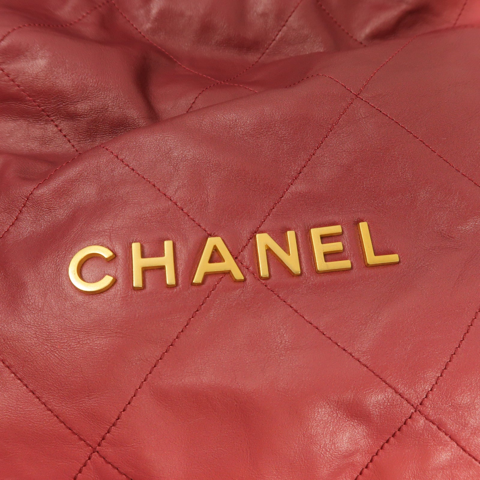 CHANEL 羊皮皮革Chanel 22金扣肩背袋