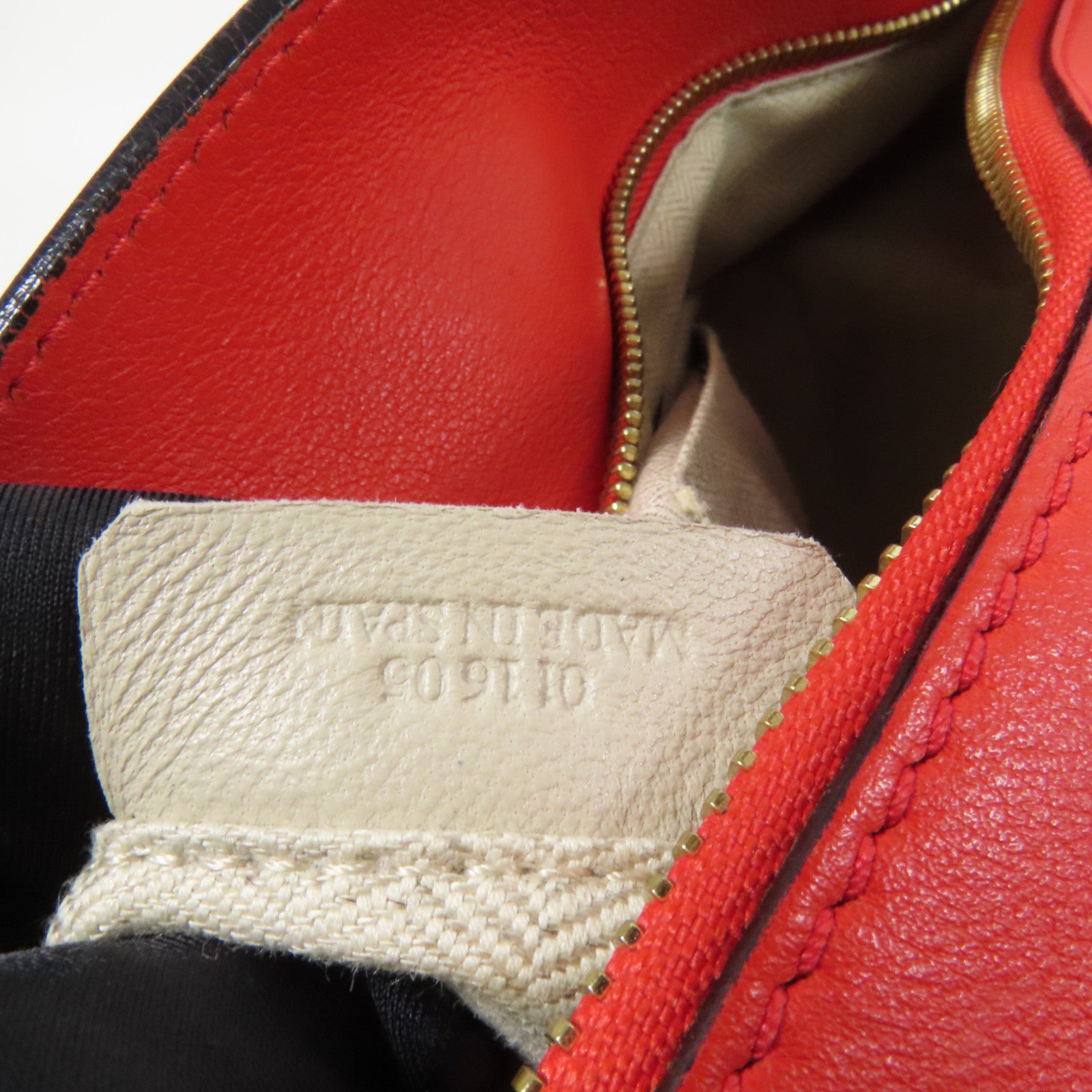 LOEWE 牛皮皮革Puzzle Medium金扣手挽肩背兩用袋